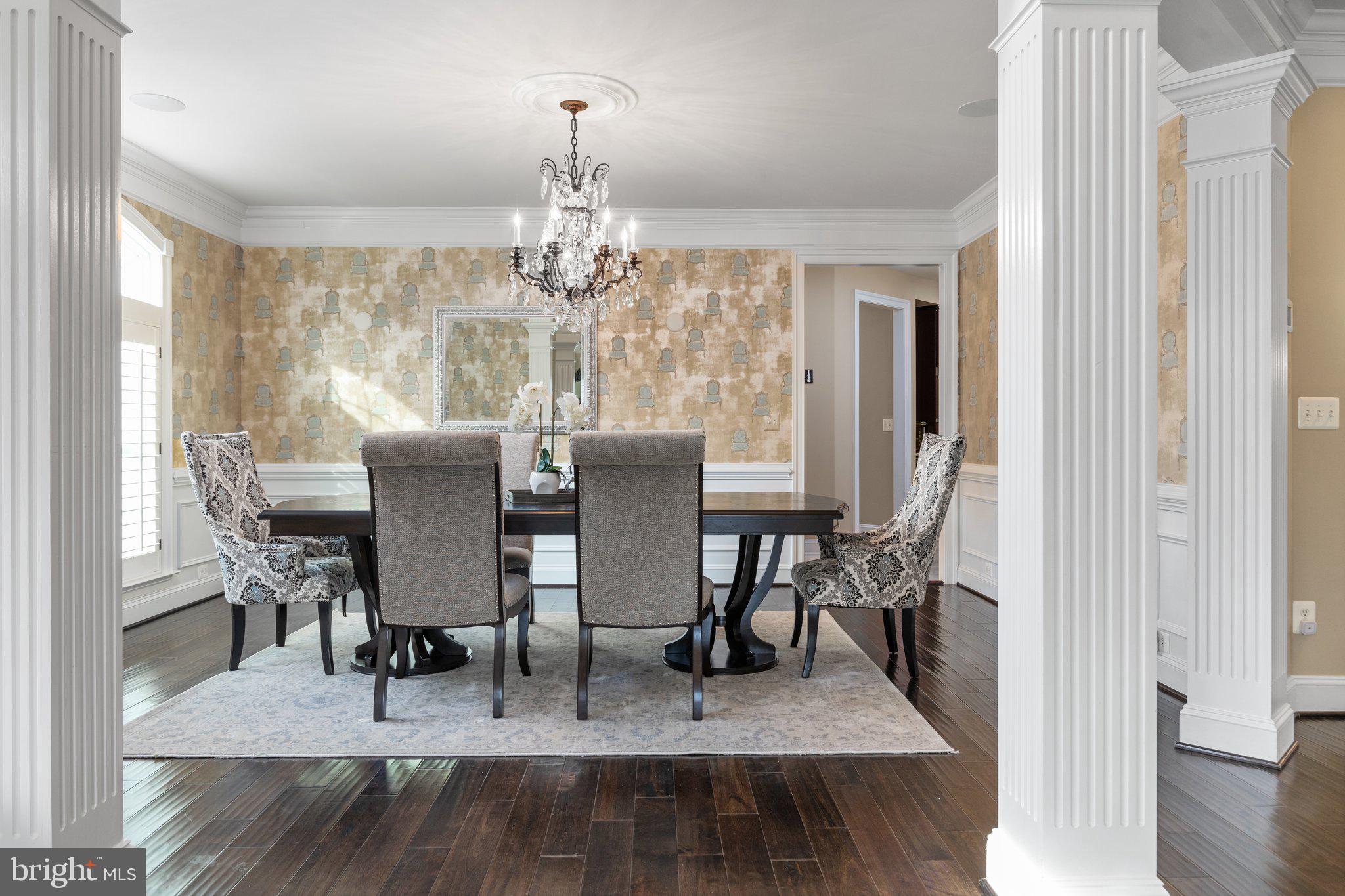 RIVERWOOD - Residential