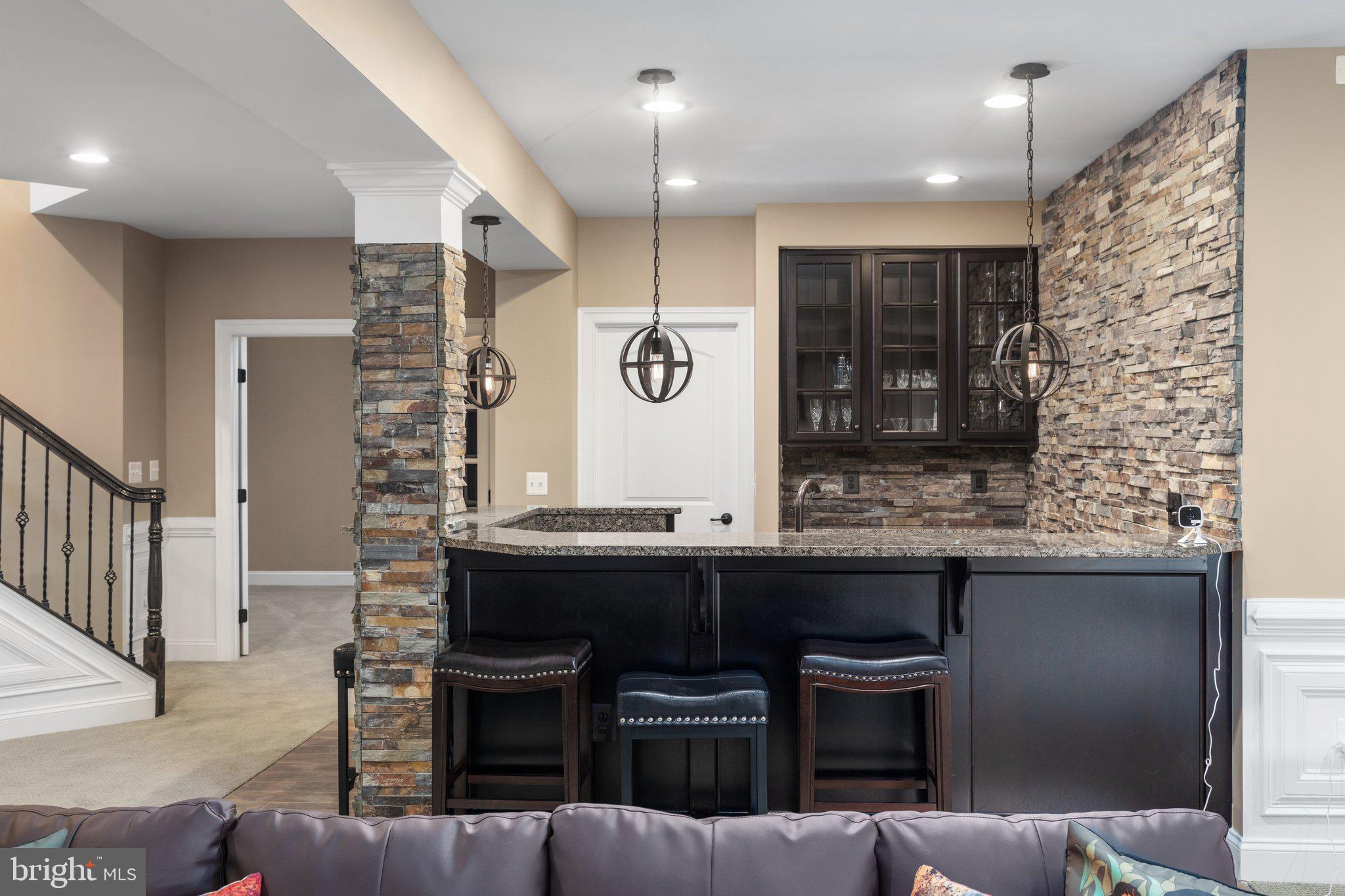 RIVERWOOD - Residential