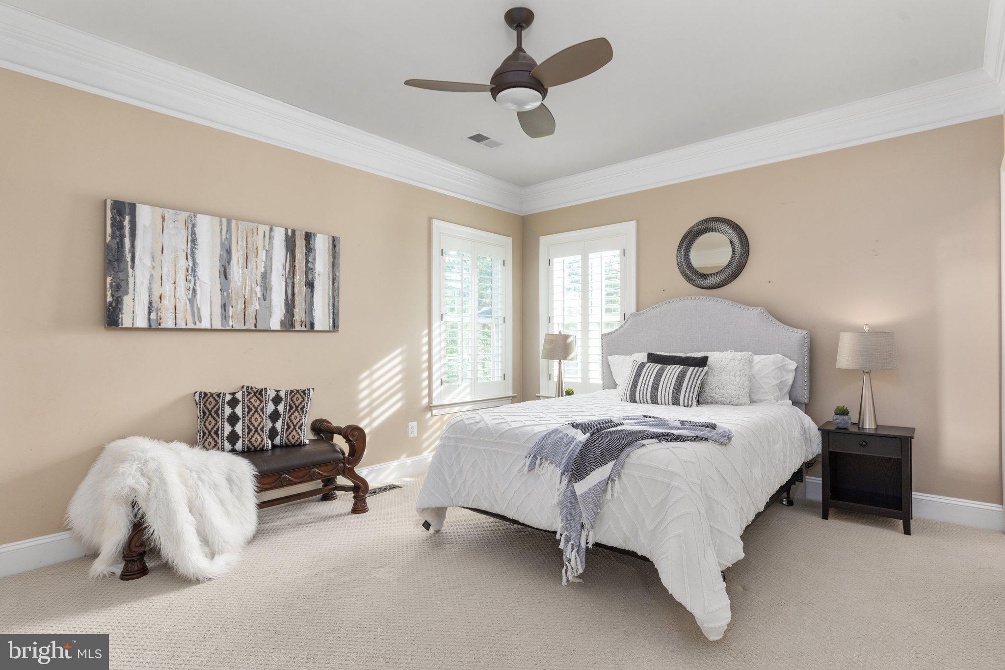 RIVERWOOD - Residential