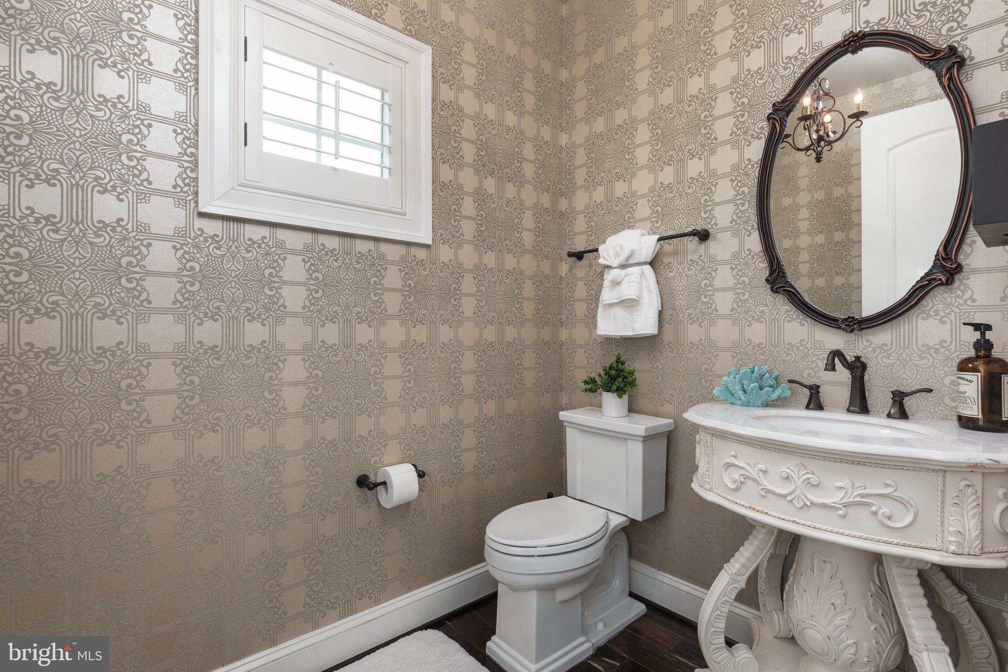 RIVERWOOD - Residential