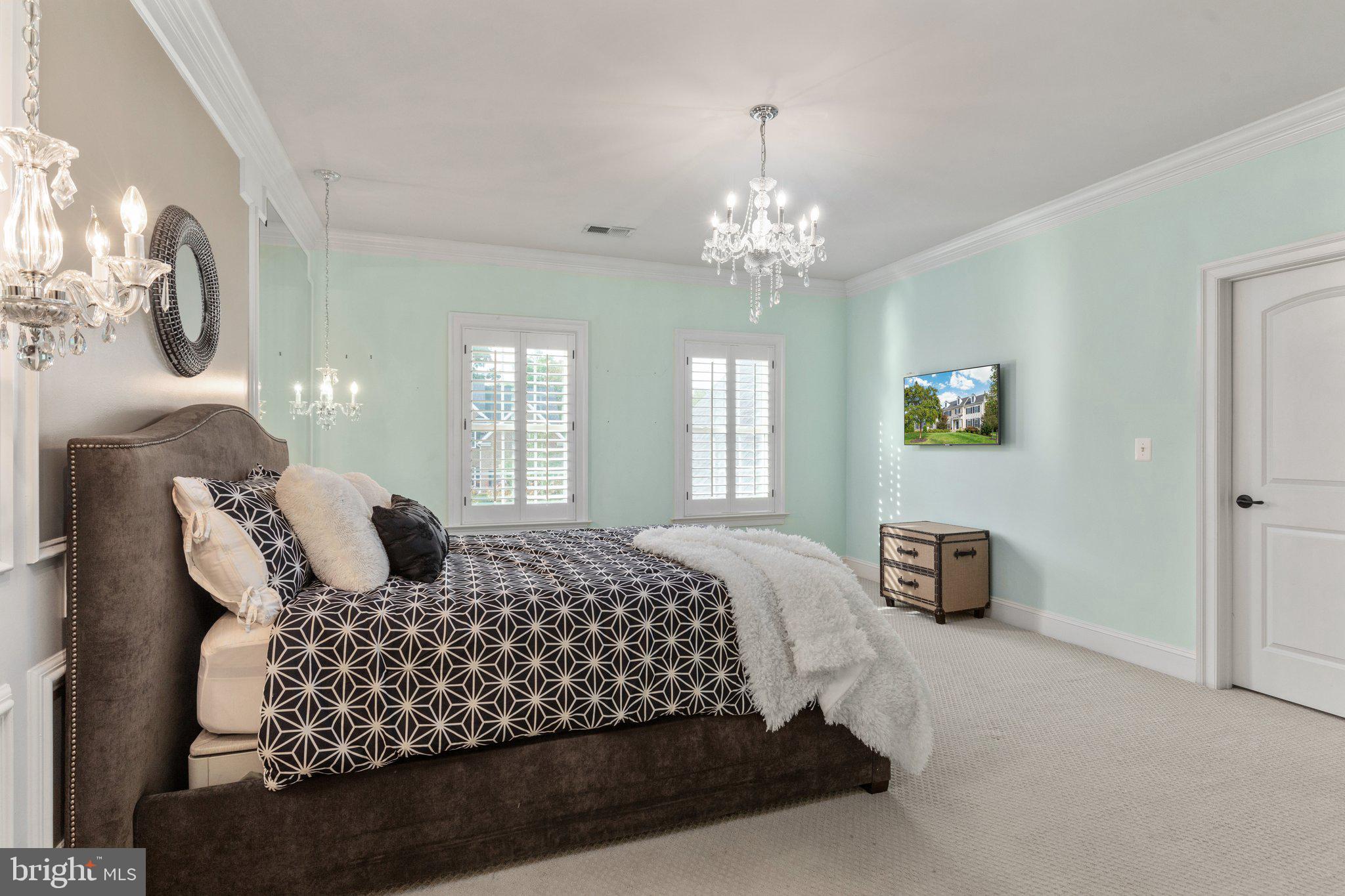 RIVERWOOD - Residential