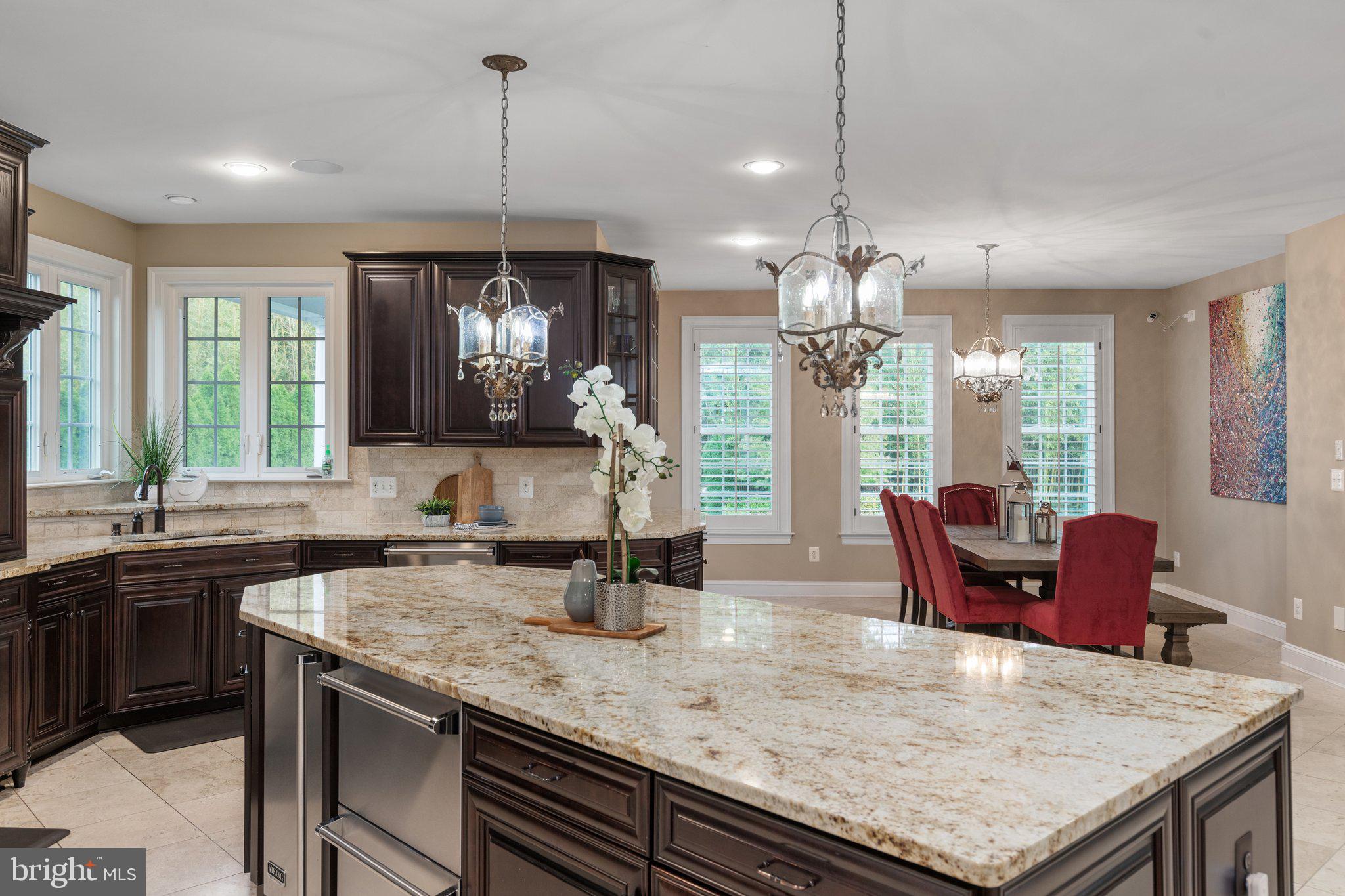 RIVERWOOD - Residential