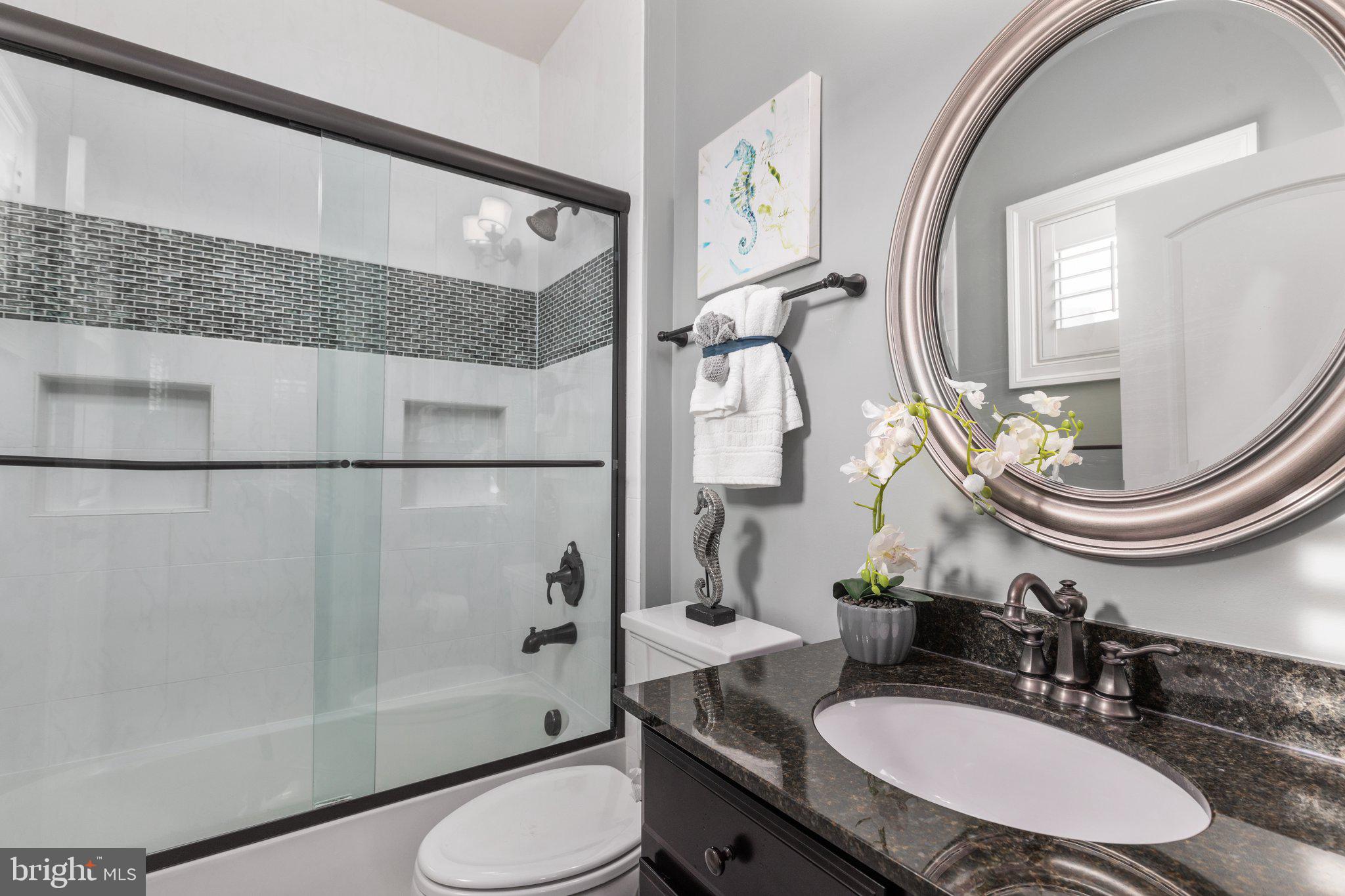 RIVERWOOD - Residential