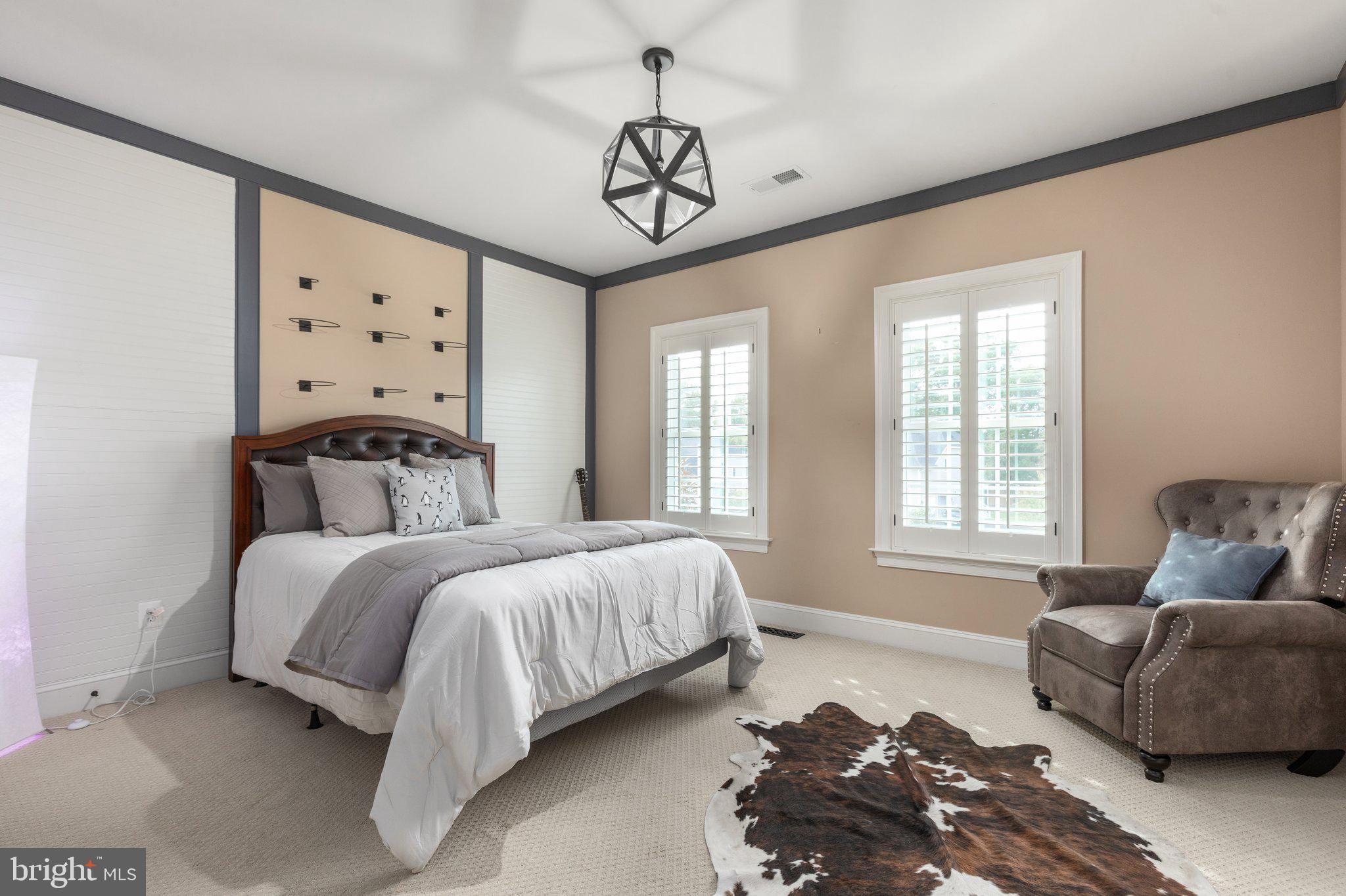 RIVERWOOD - Residential