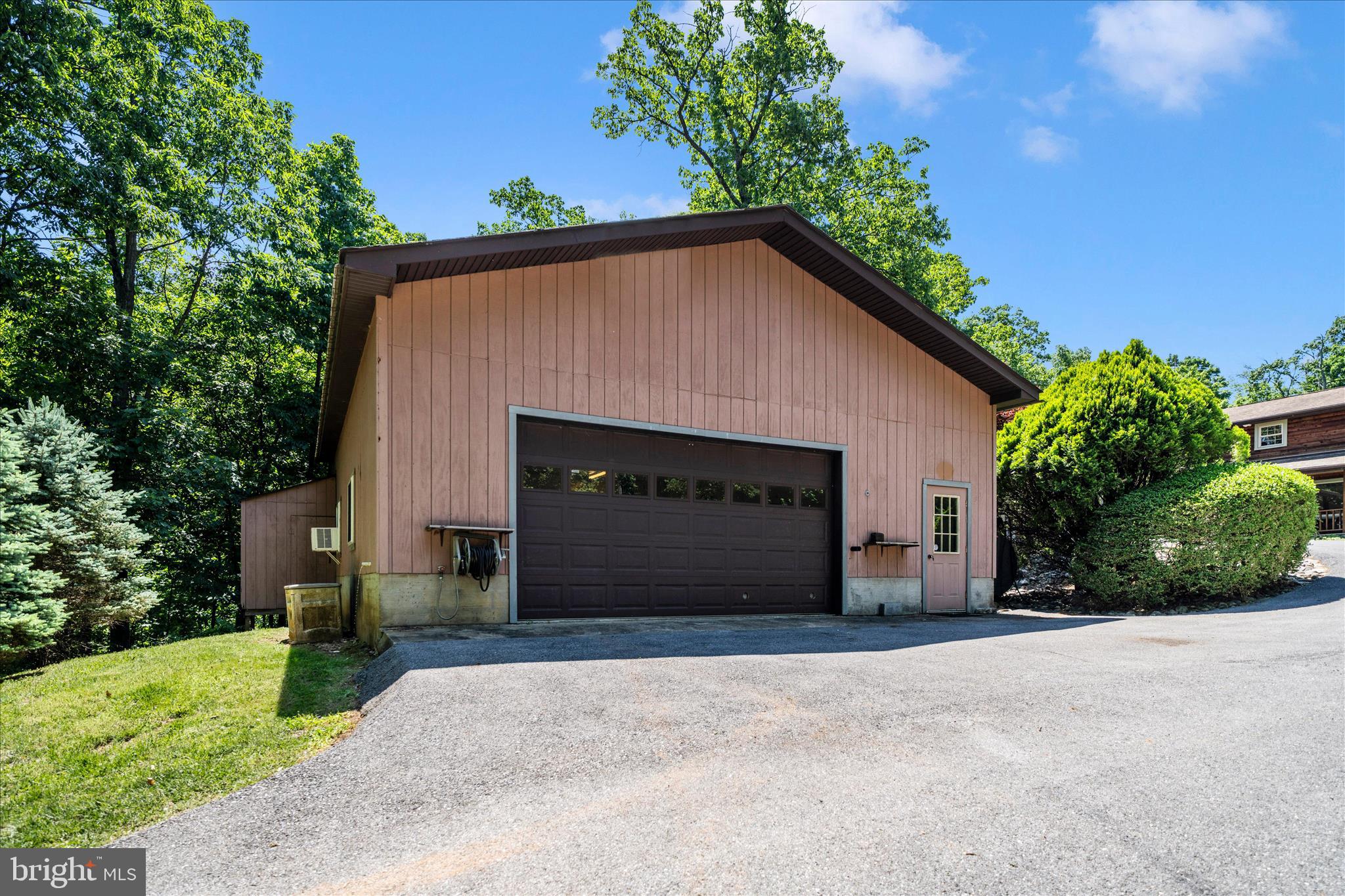 BRADDOCK HEIGHTS - Residential
