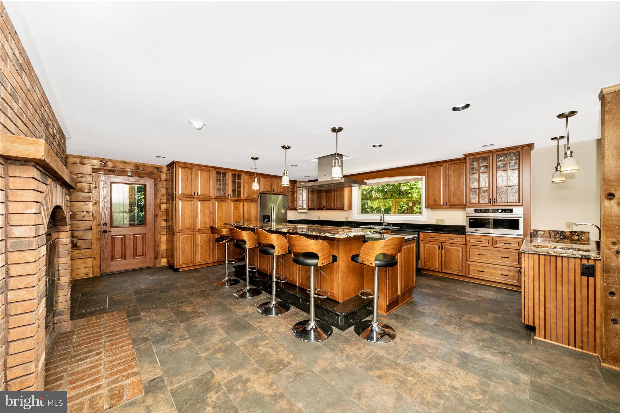 BRADDOCK HEIGHTS - Residential