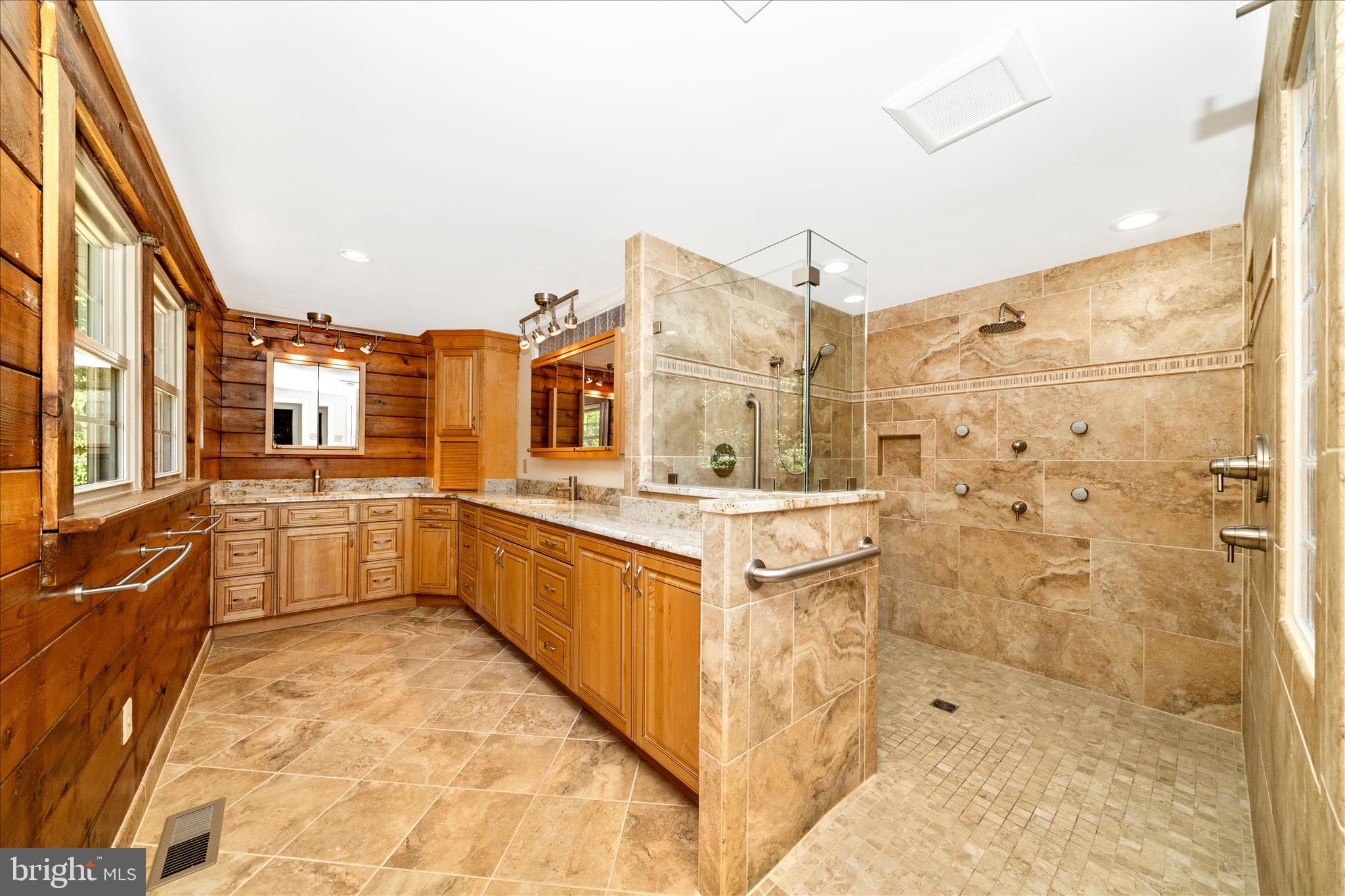 BRADDOCK HEIGHTS - Residential