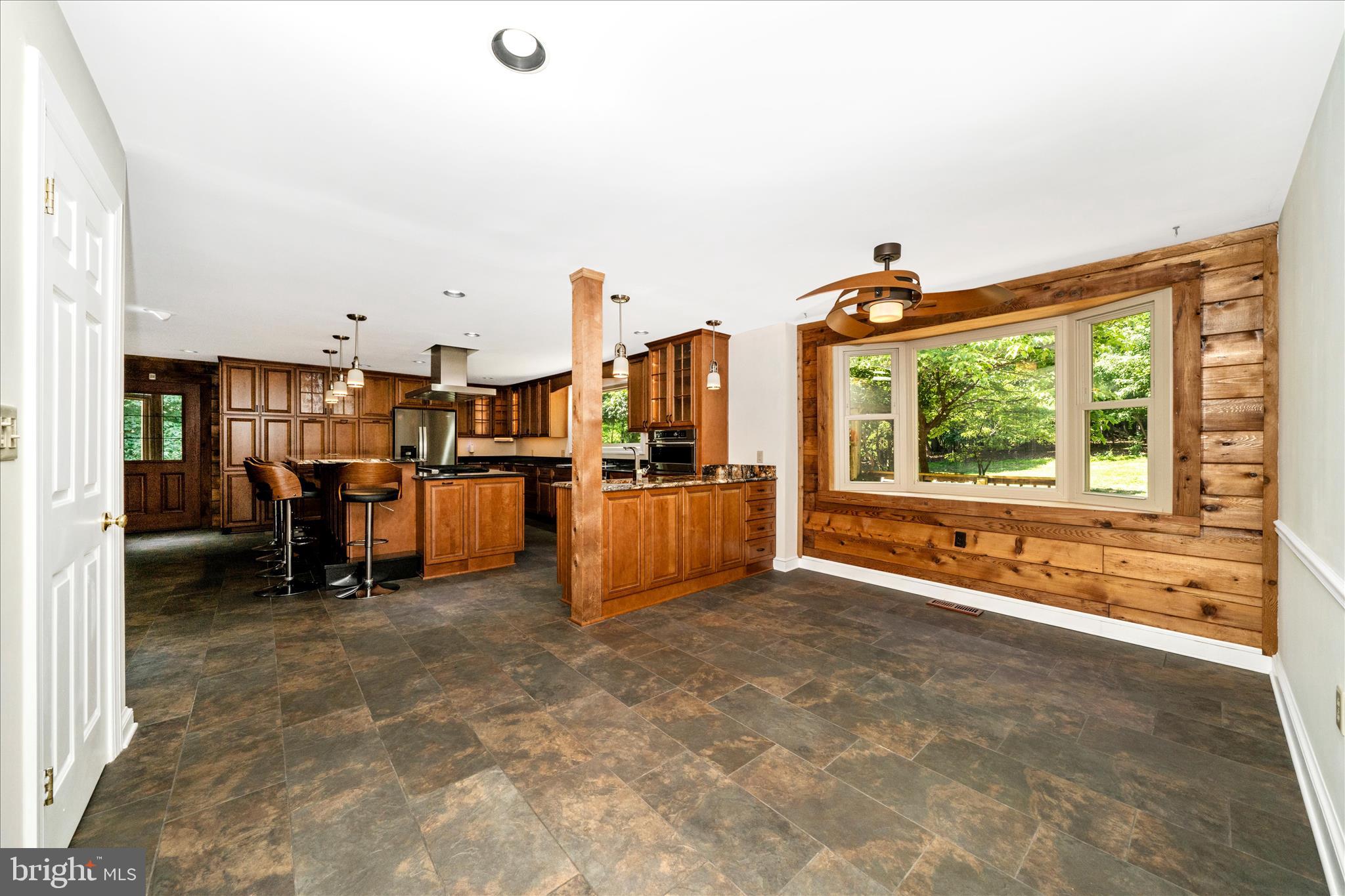 BRADDOCK HEIGHTS - Residential