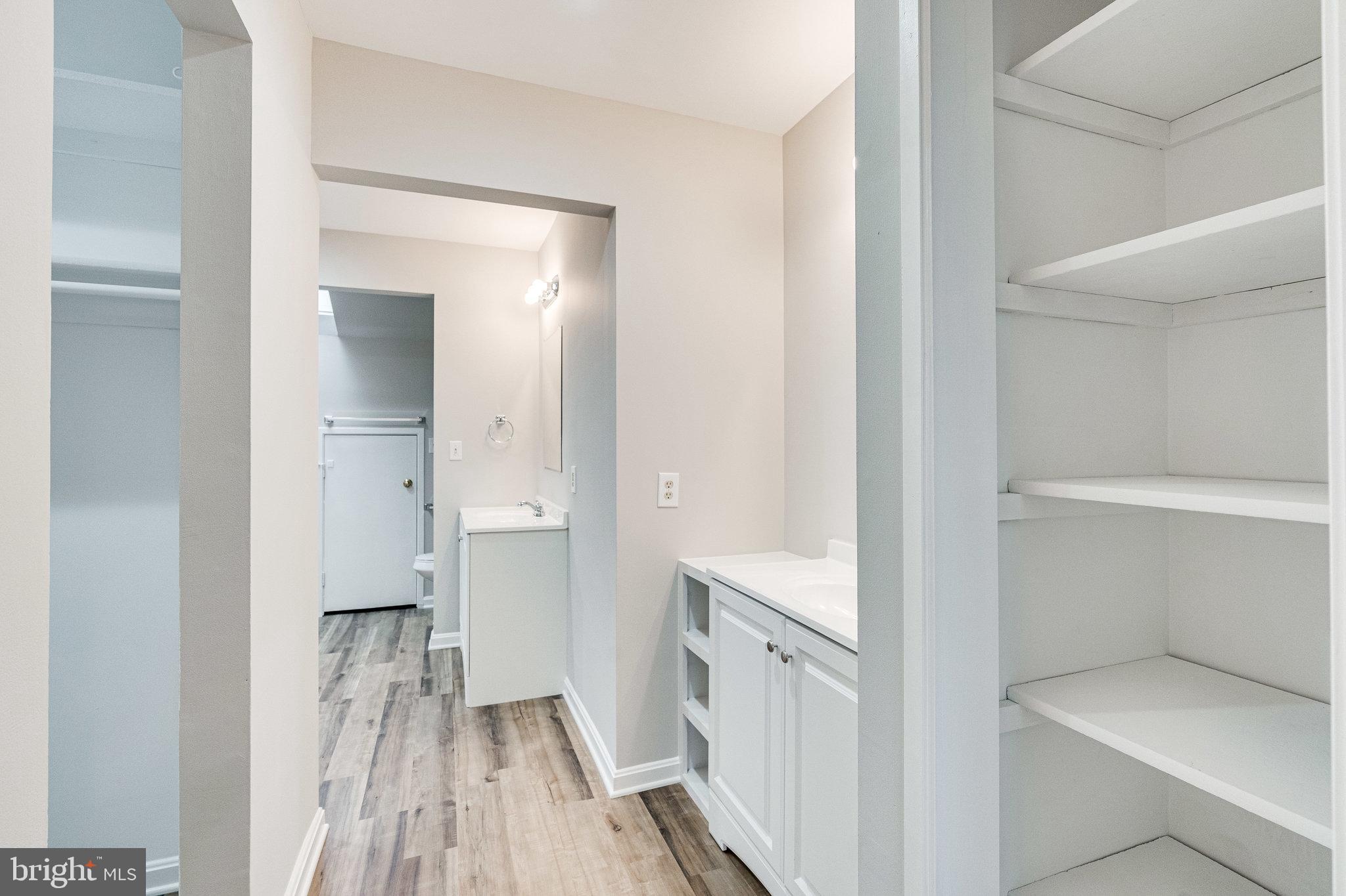 LAKE FOREST - Residential