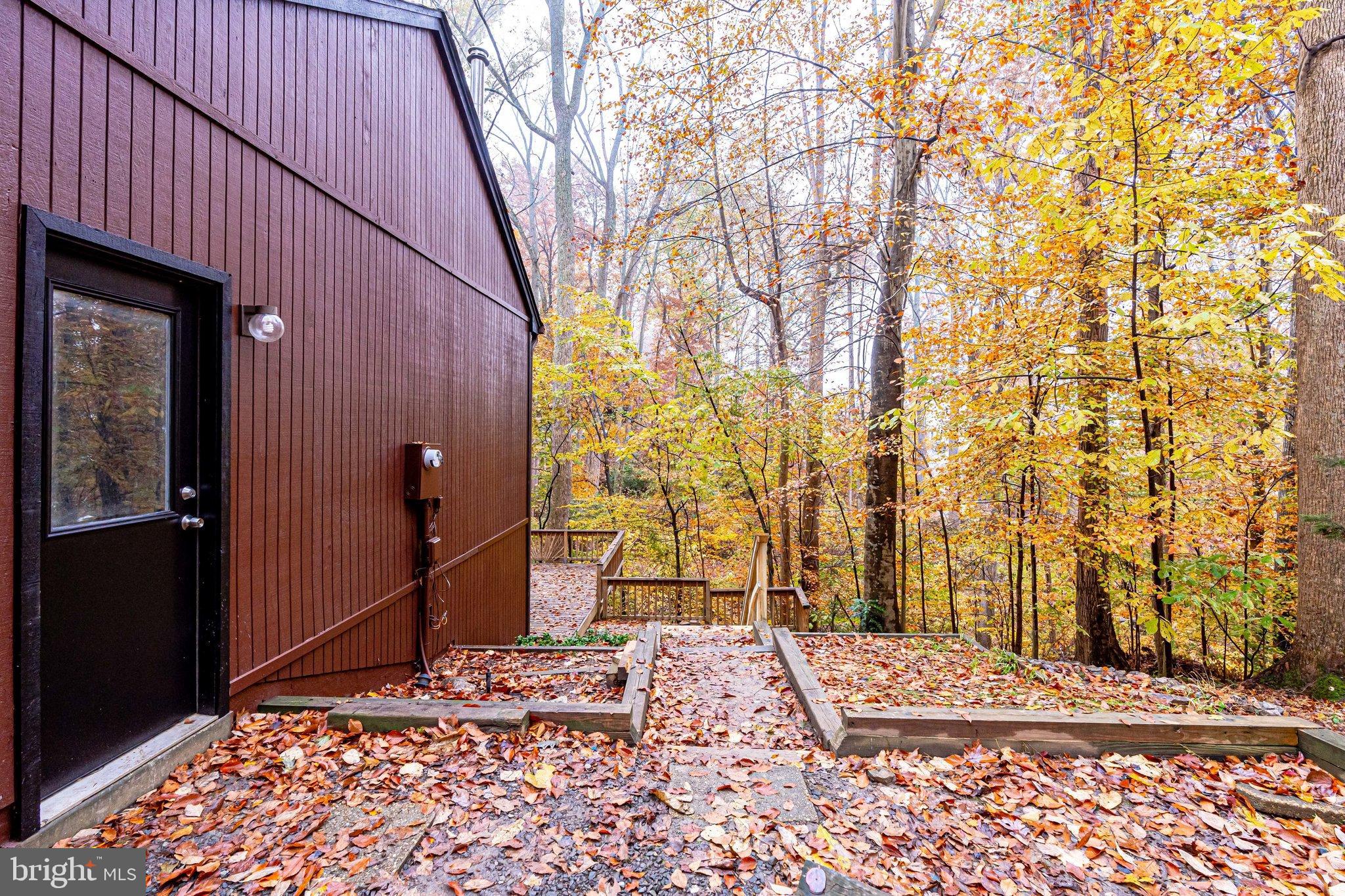 LAKE FOREST - Residential