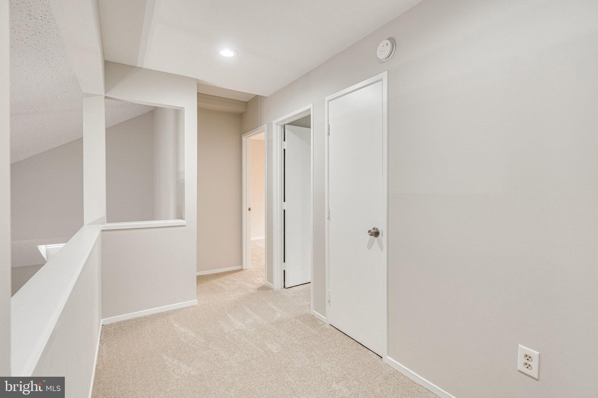 LAKE FOREST - Residential