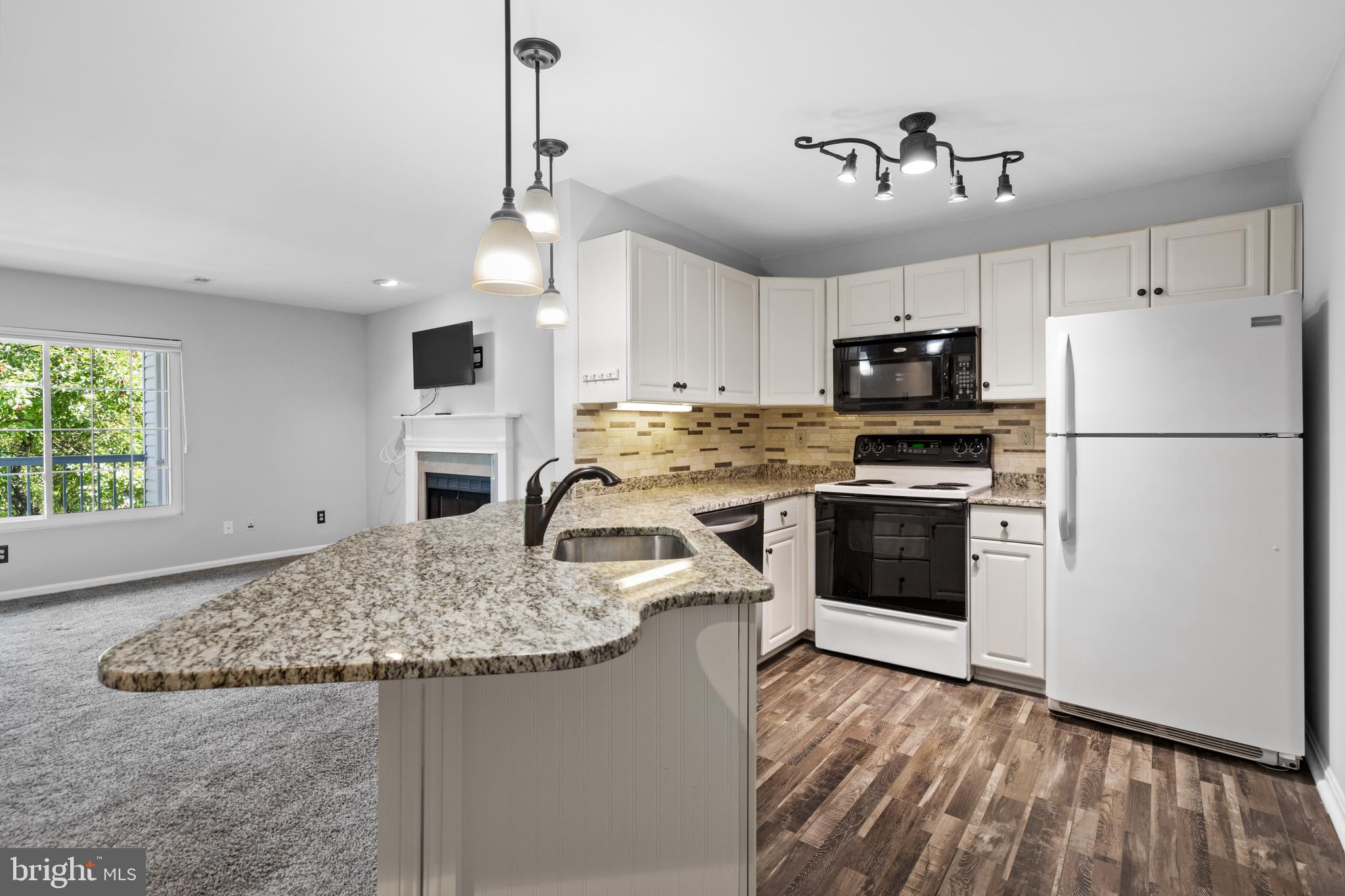 MAYS CHAPEL - Residential