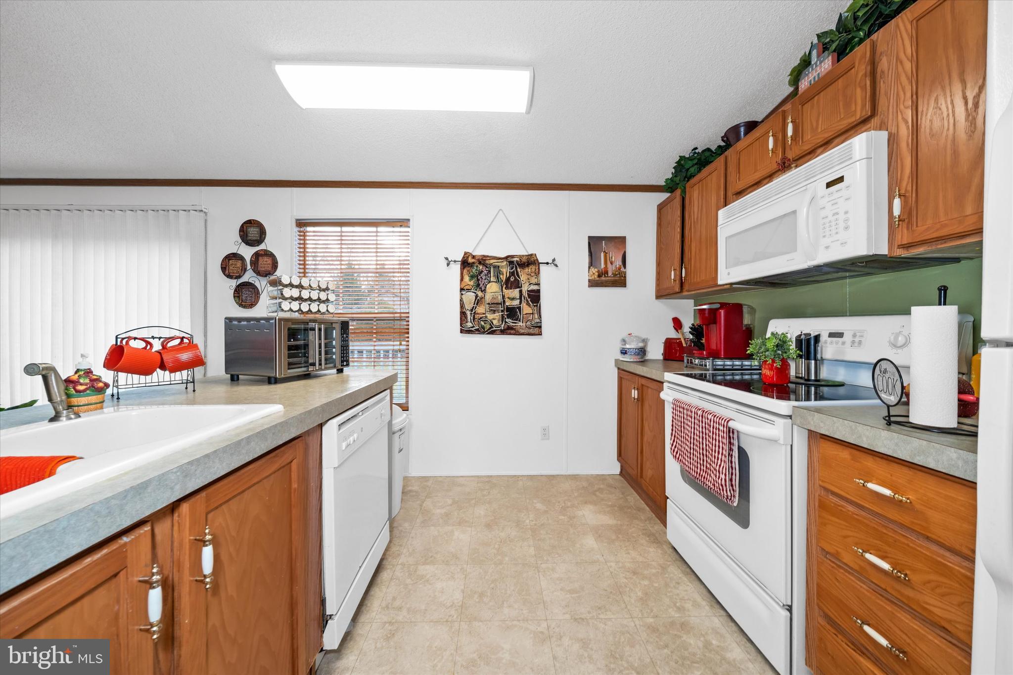 ANGOLA NECK PARK - Residential