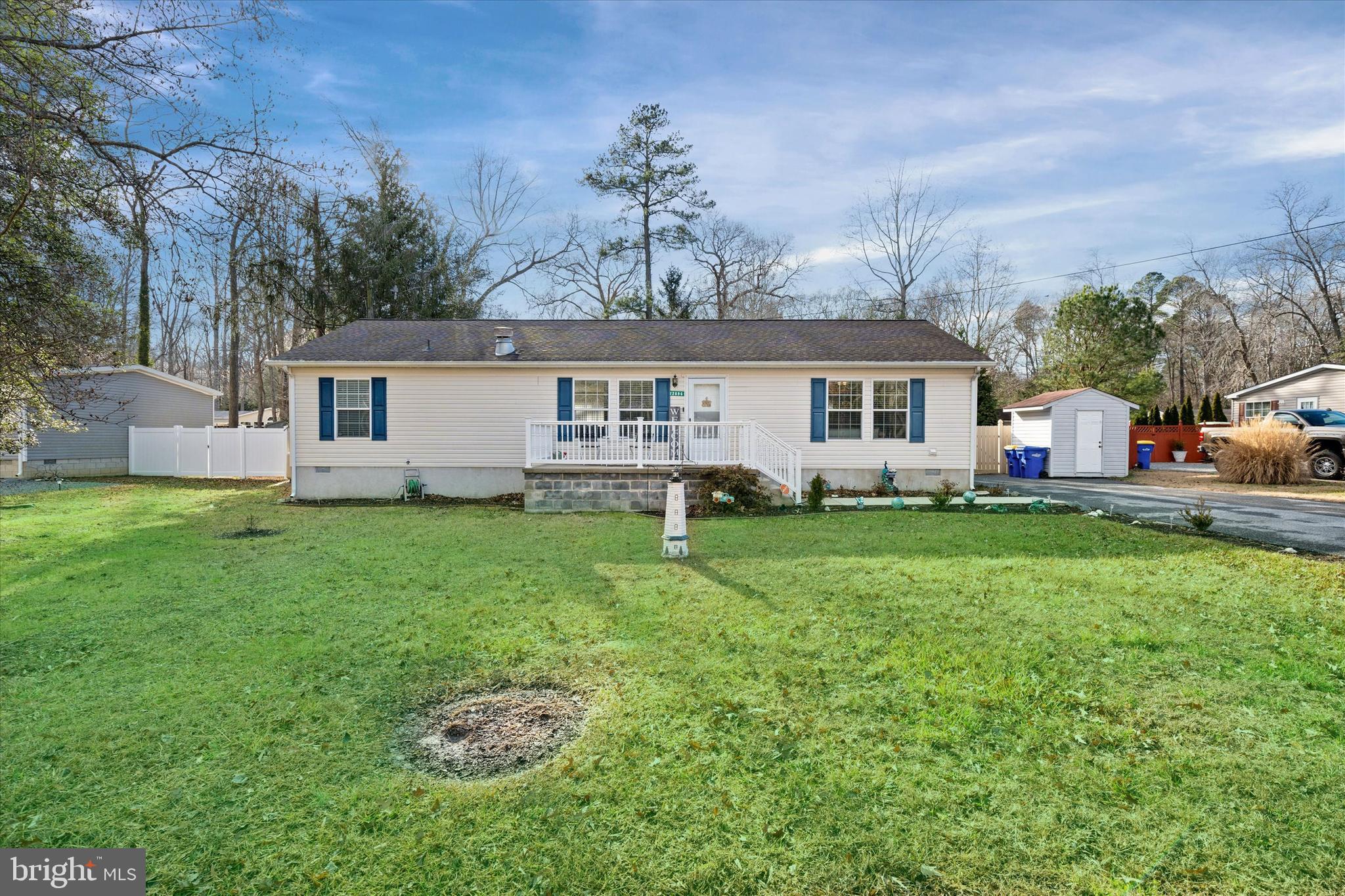 ANGOLA NECK PARK - Residential