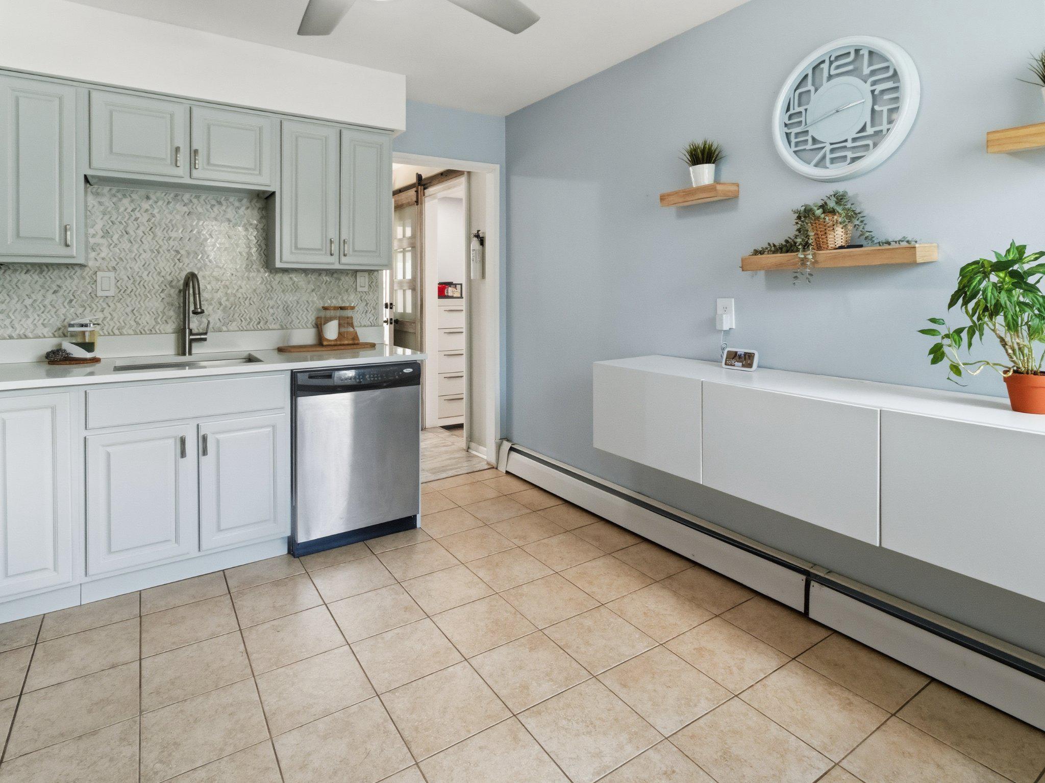 CORNWELL HGTS - Residential