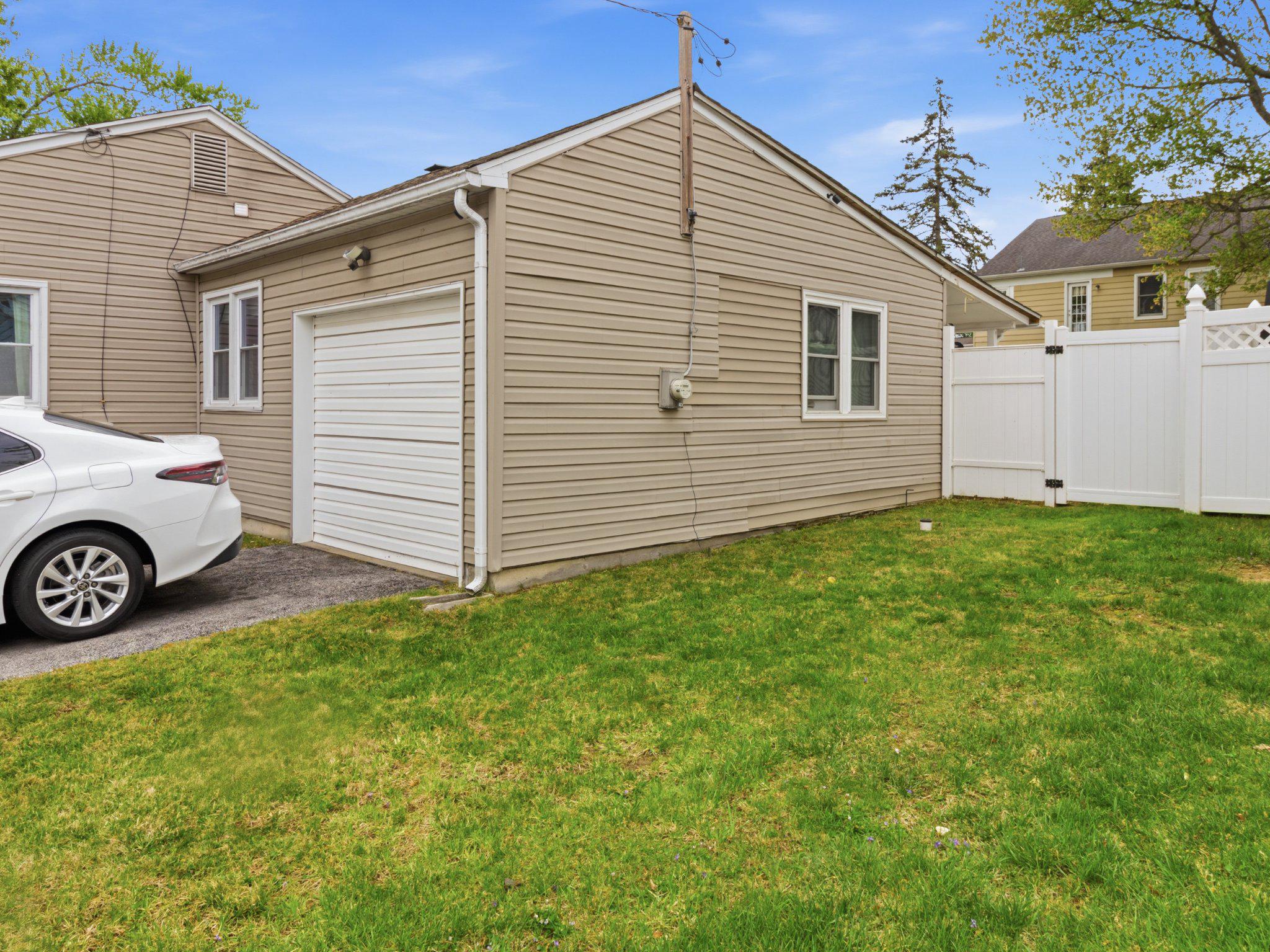 CORNWELL HGTS - Residential