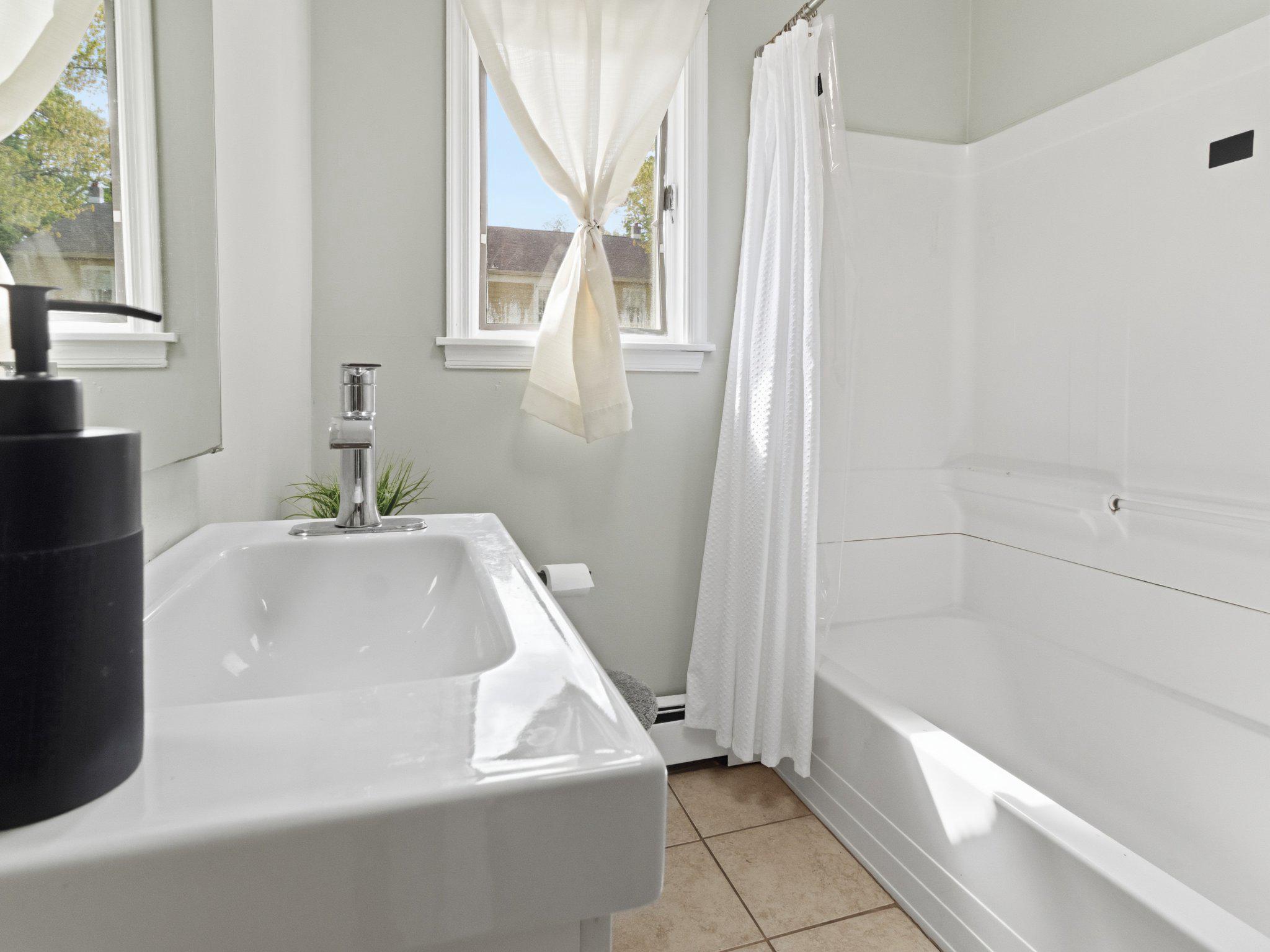 CORNWELL HGTS - Residential