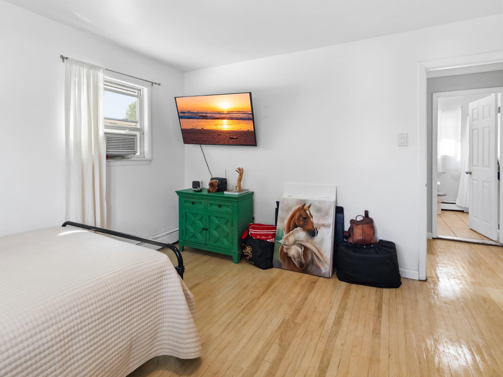 CORNWELL HGTS - Residential