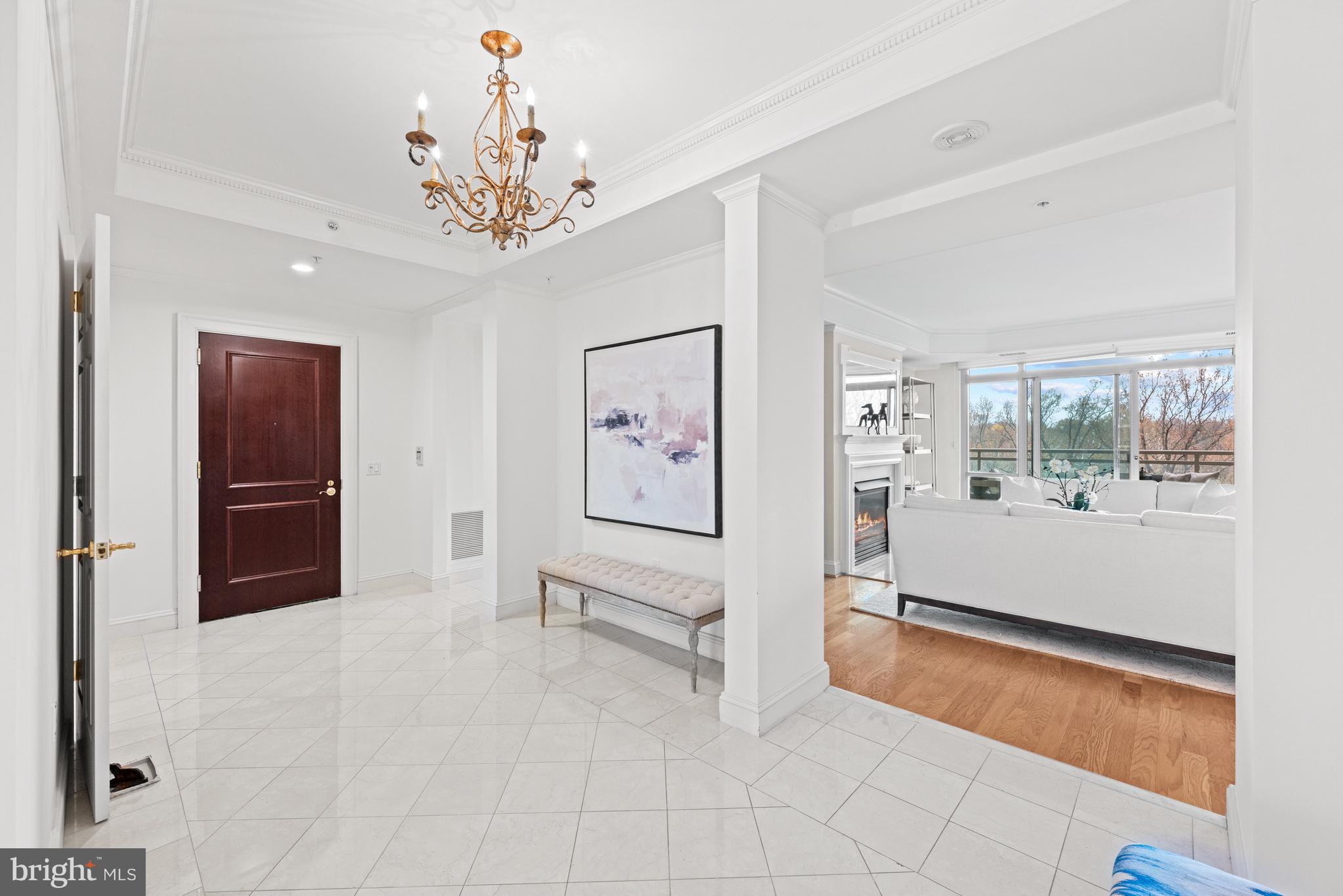 SOMERSET - Residential