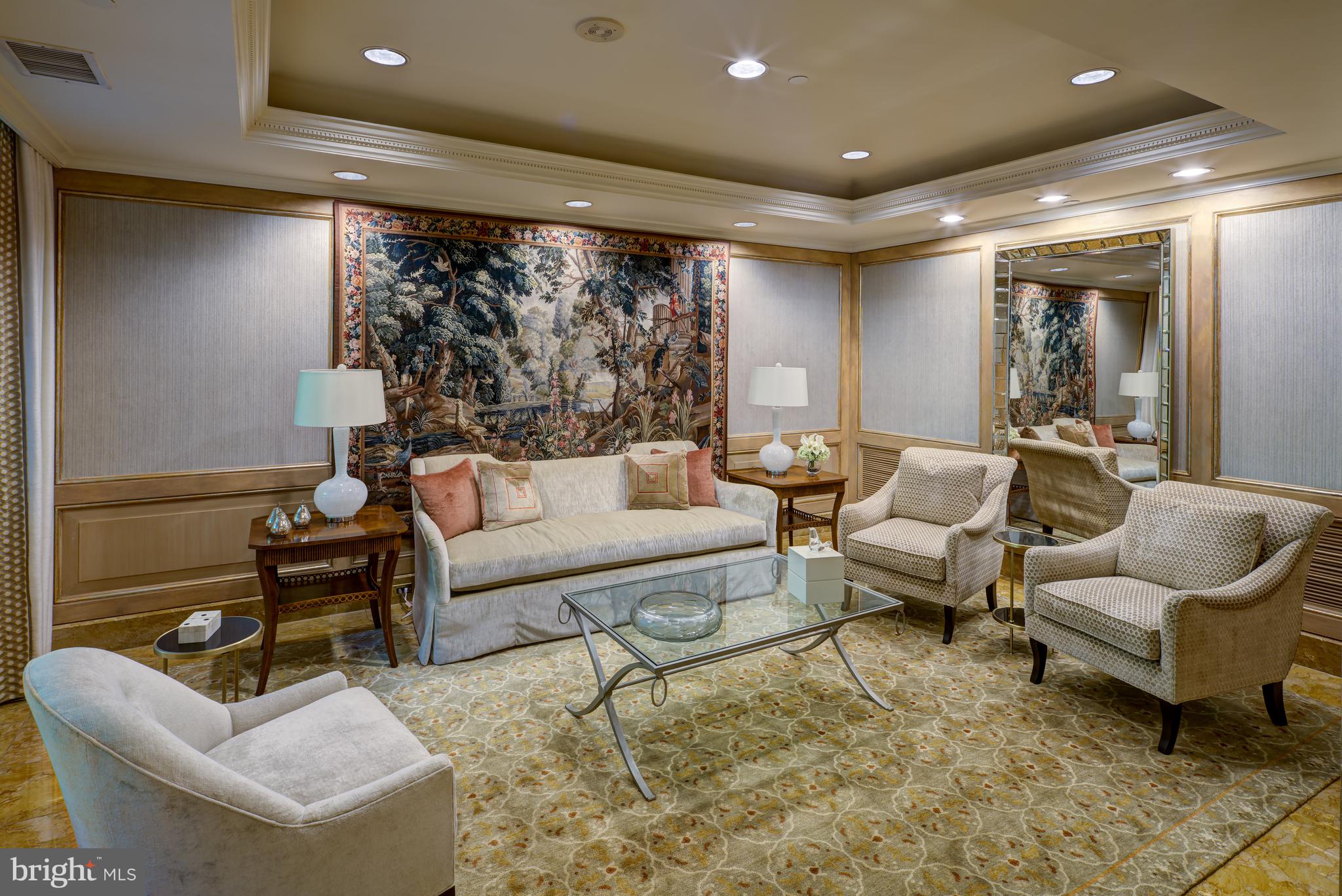 SOMERSET - Residential