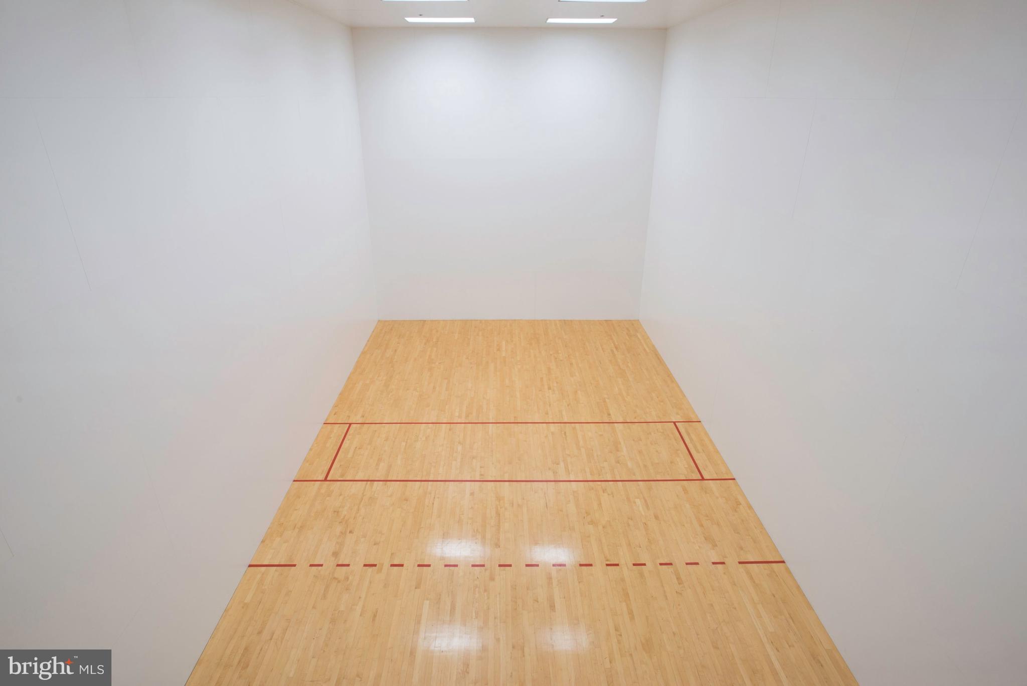 SOMERSET - Residential