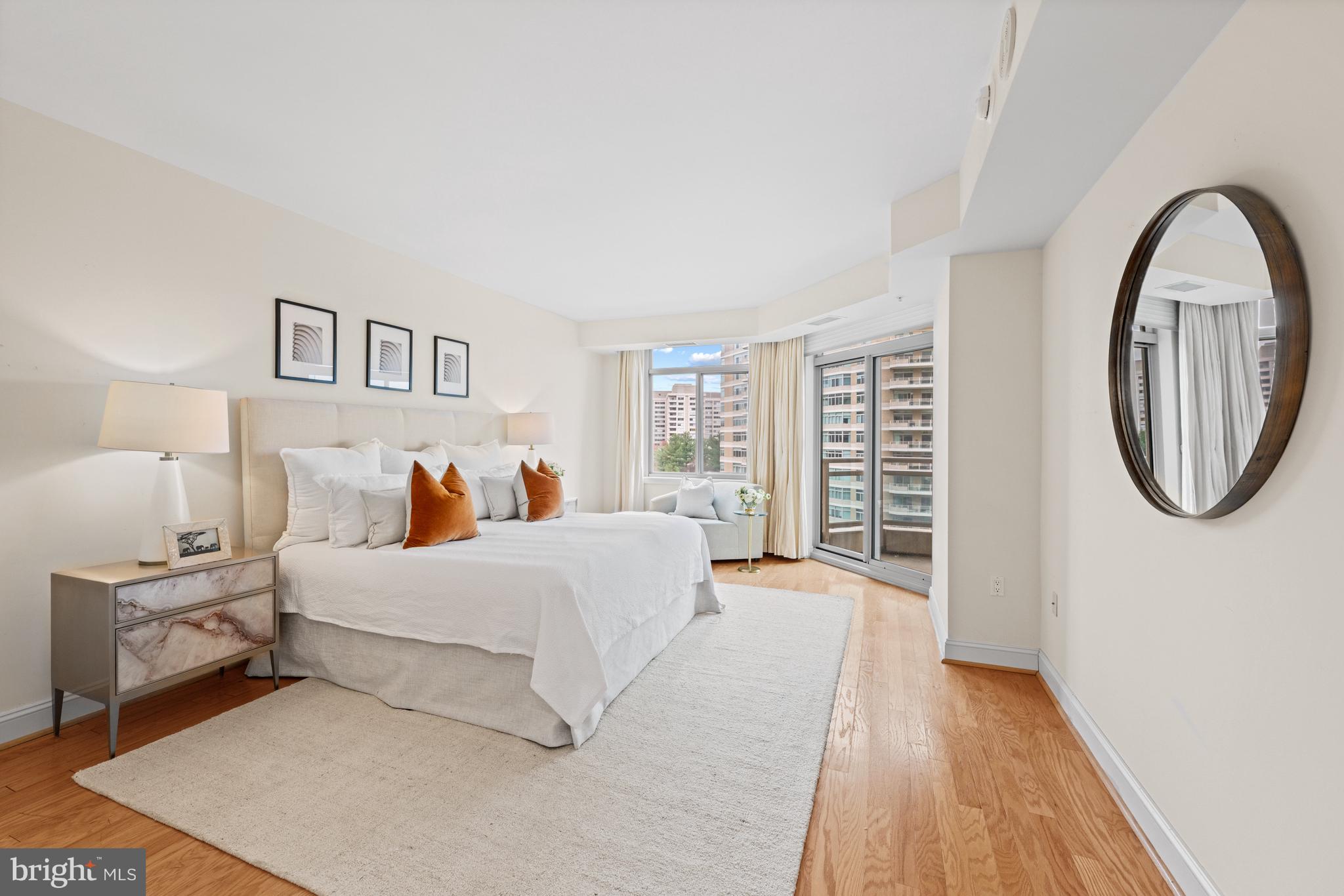 SOMERSET - Residential