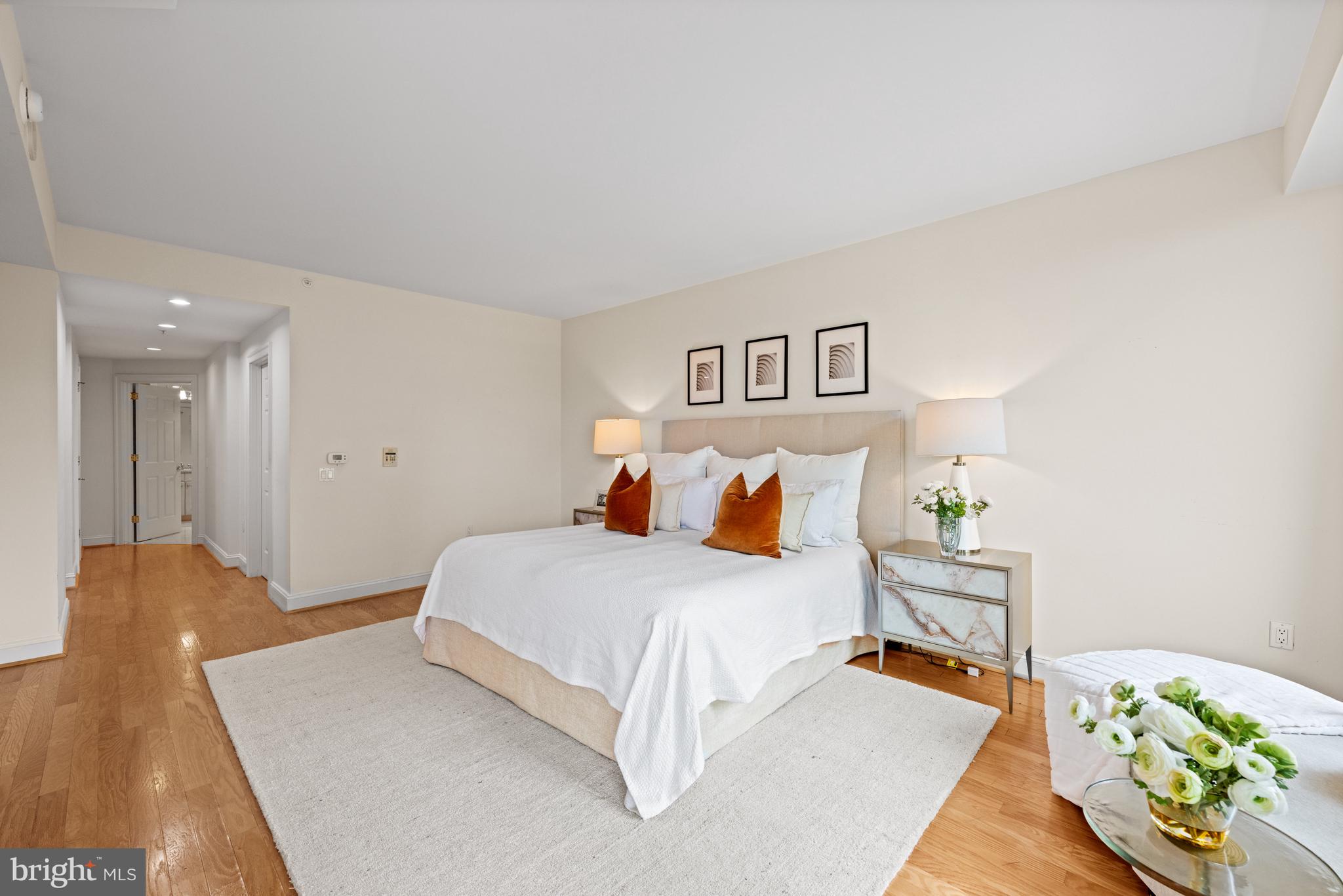 SOMERSET - Residential