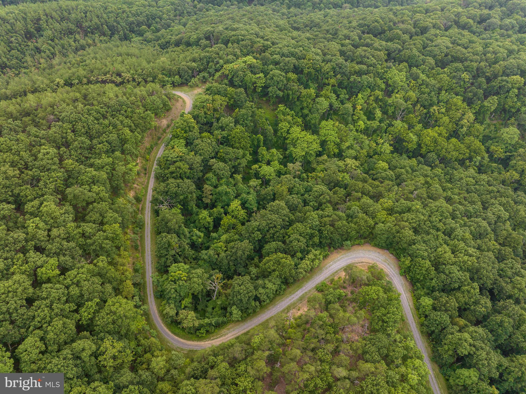 BLUFFS ON THE POTOMAC - Land