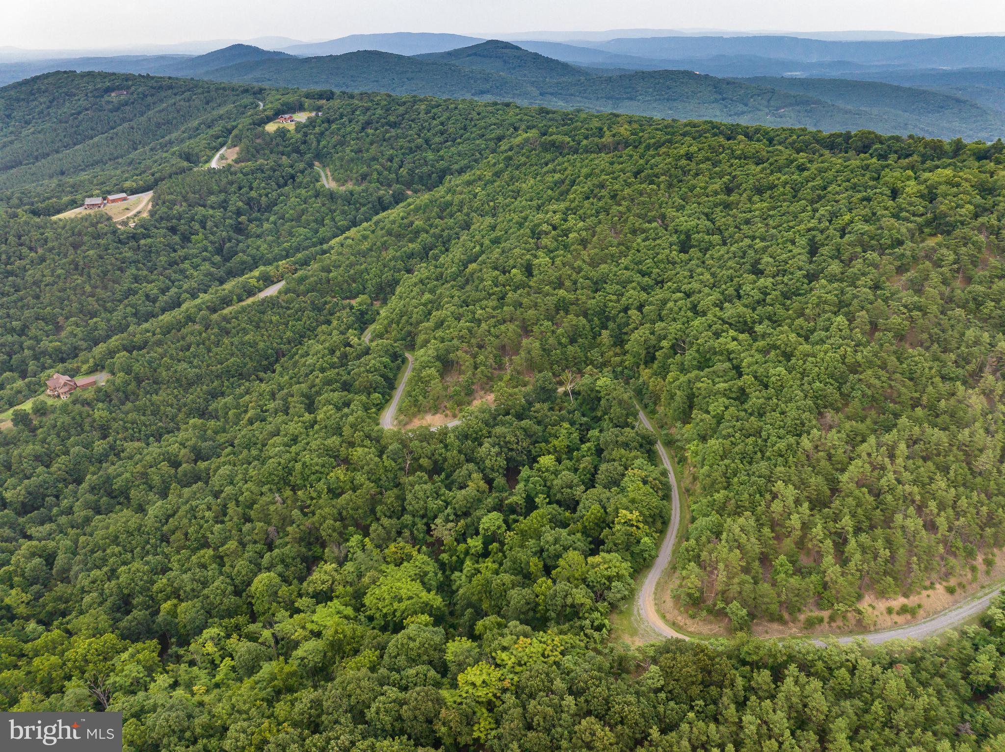 BLUFFS ON THE POTOMAC - Land