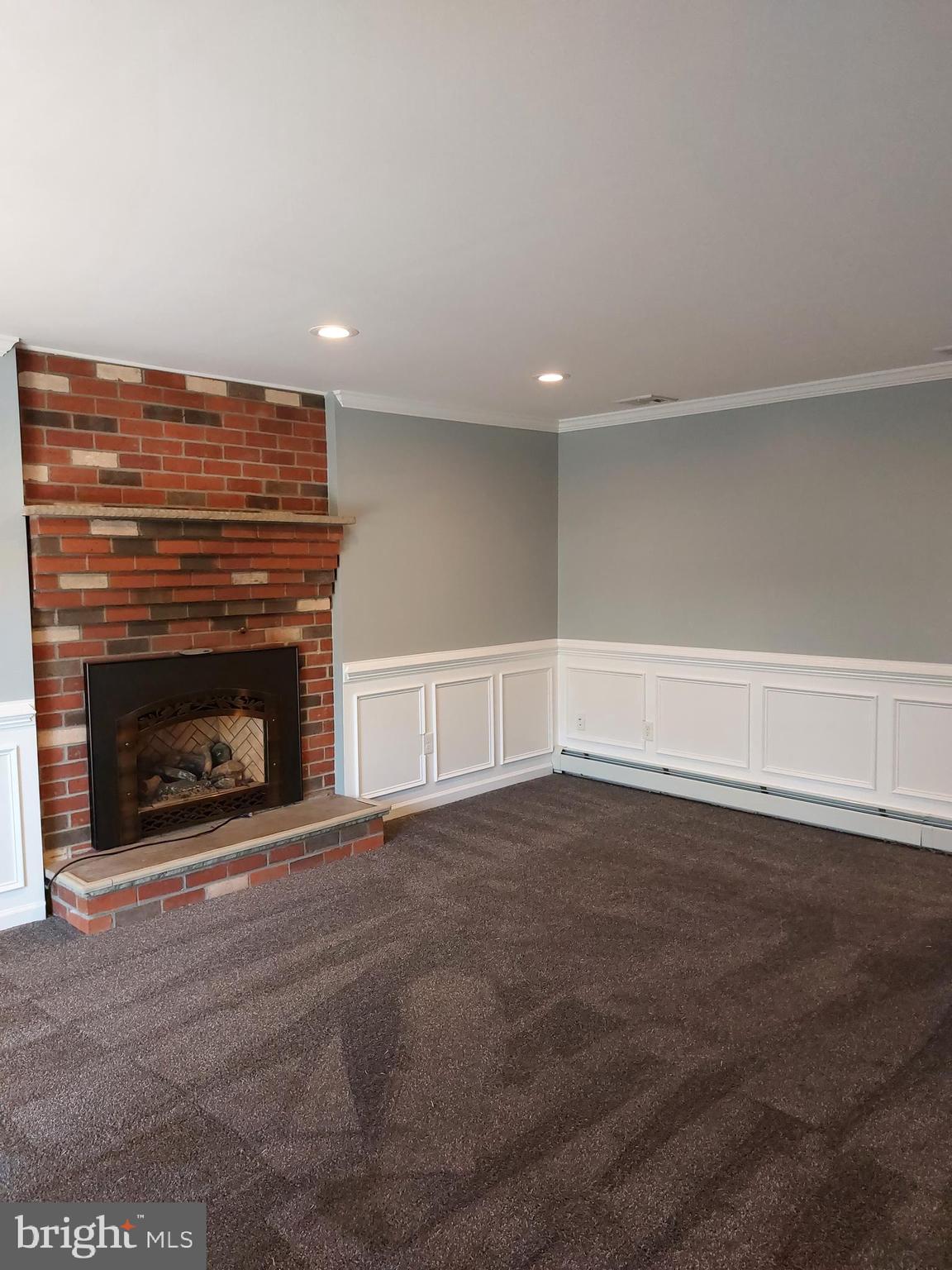 AUDUBON ESTATES - Residential Lease