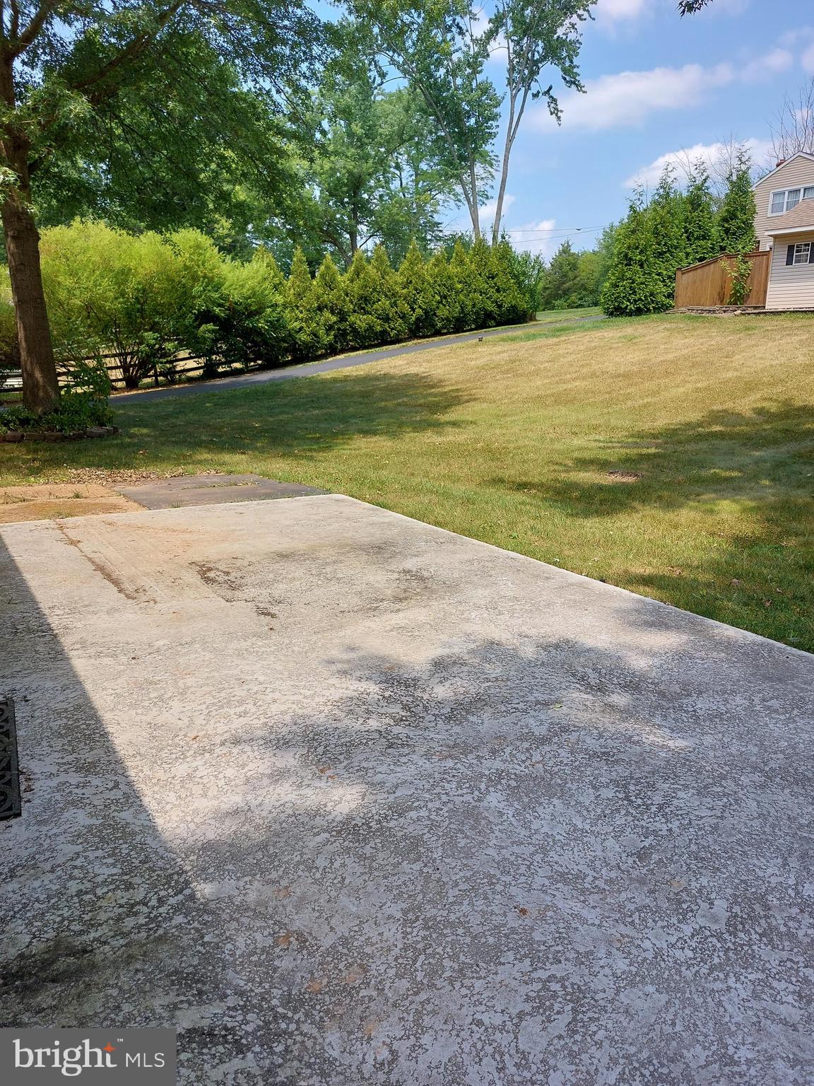 AUDUBON ESTATES - Residential Lease