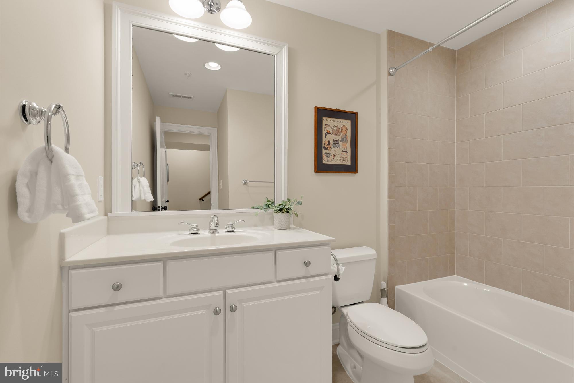 WOODSIDE - Residential