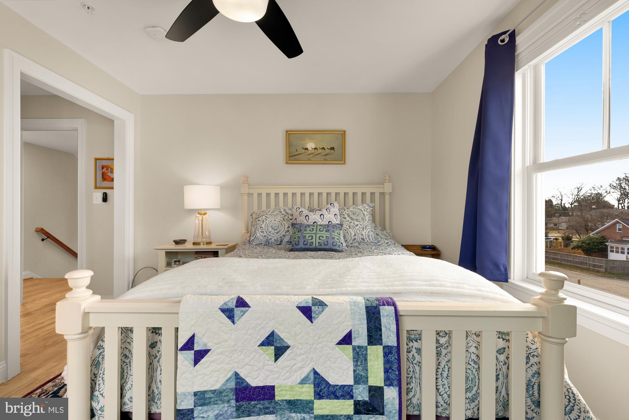 WOODSIDE - Residential