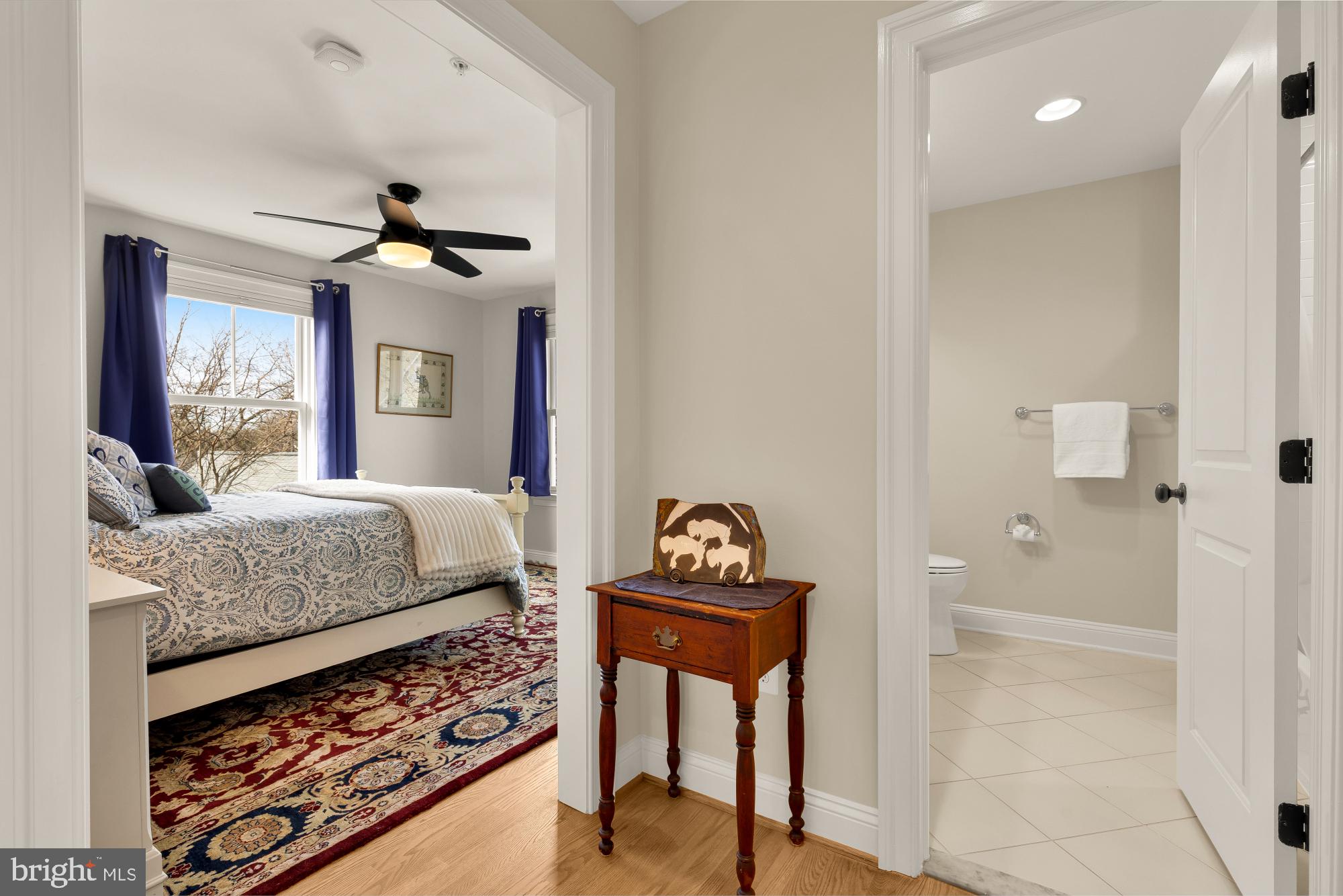 WOODSIDE - Residential