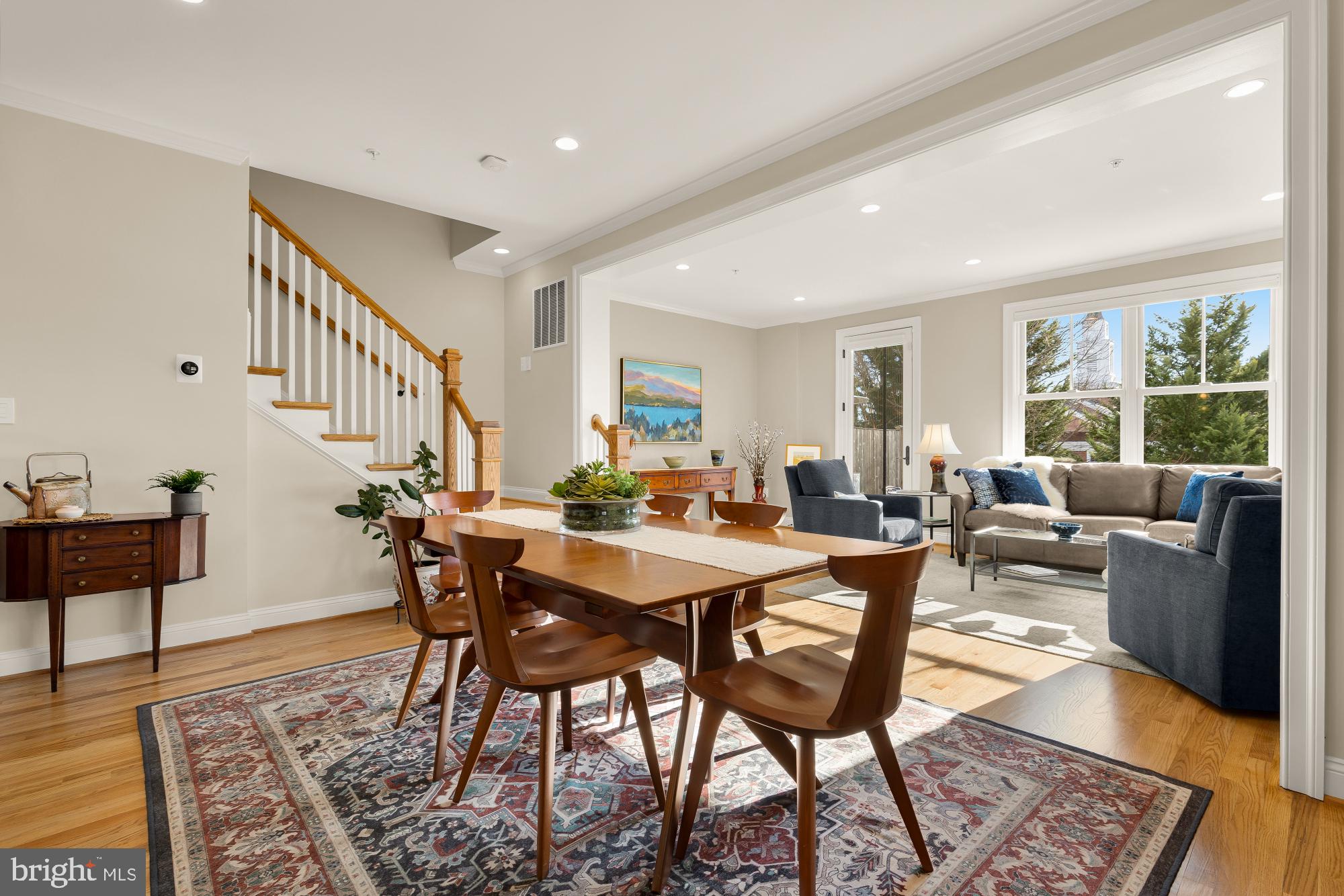 WOODSIDE - Residential