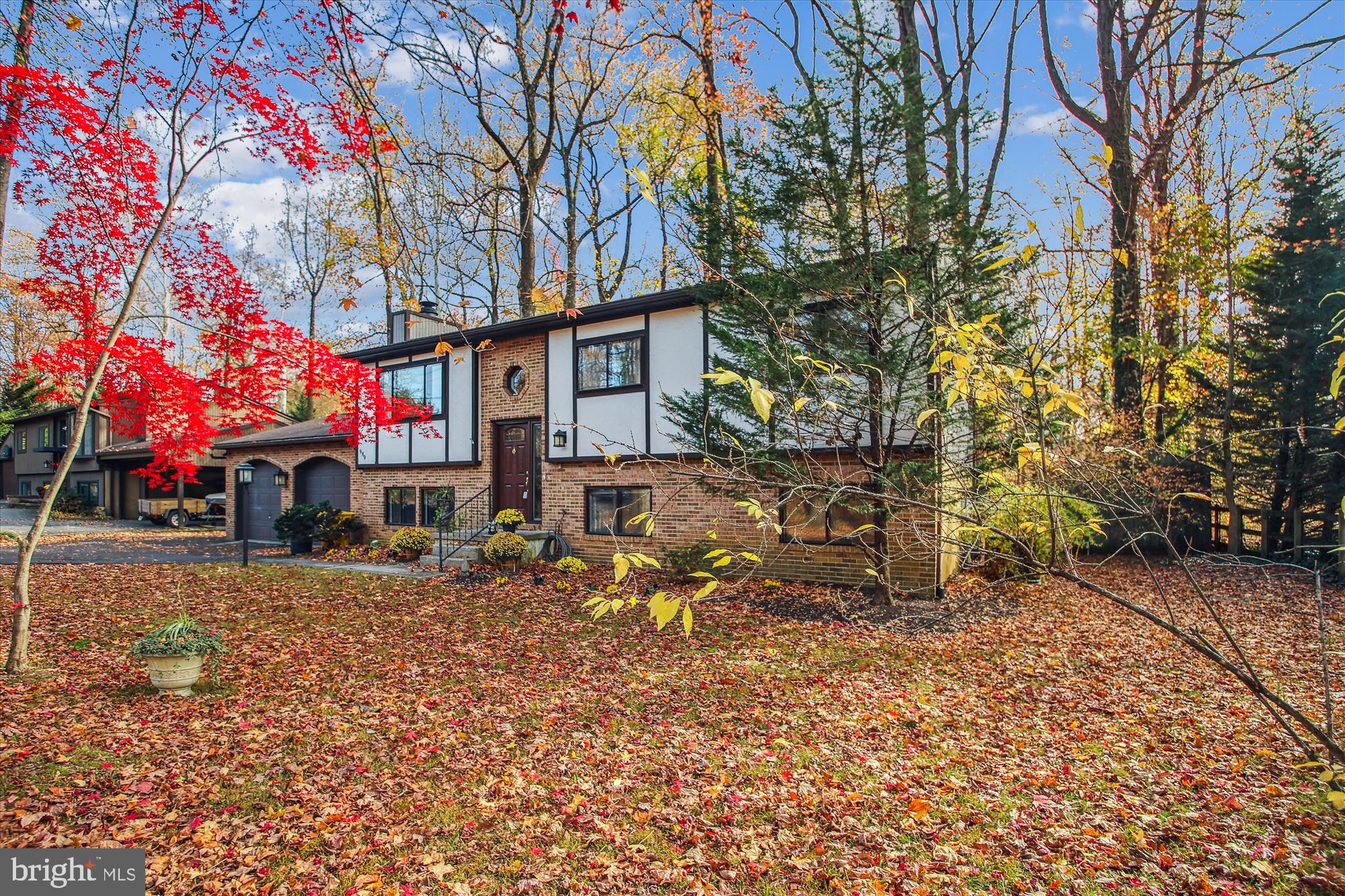 LOCKSLEY - Residential