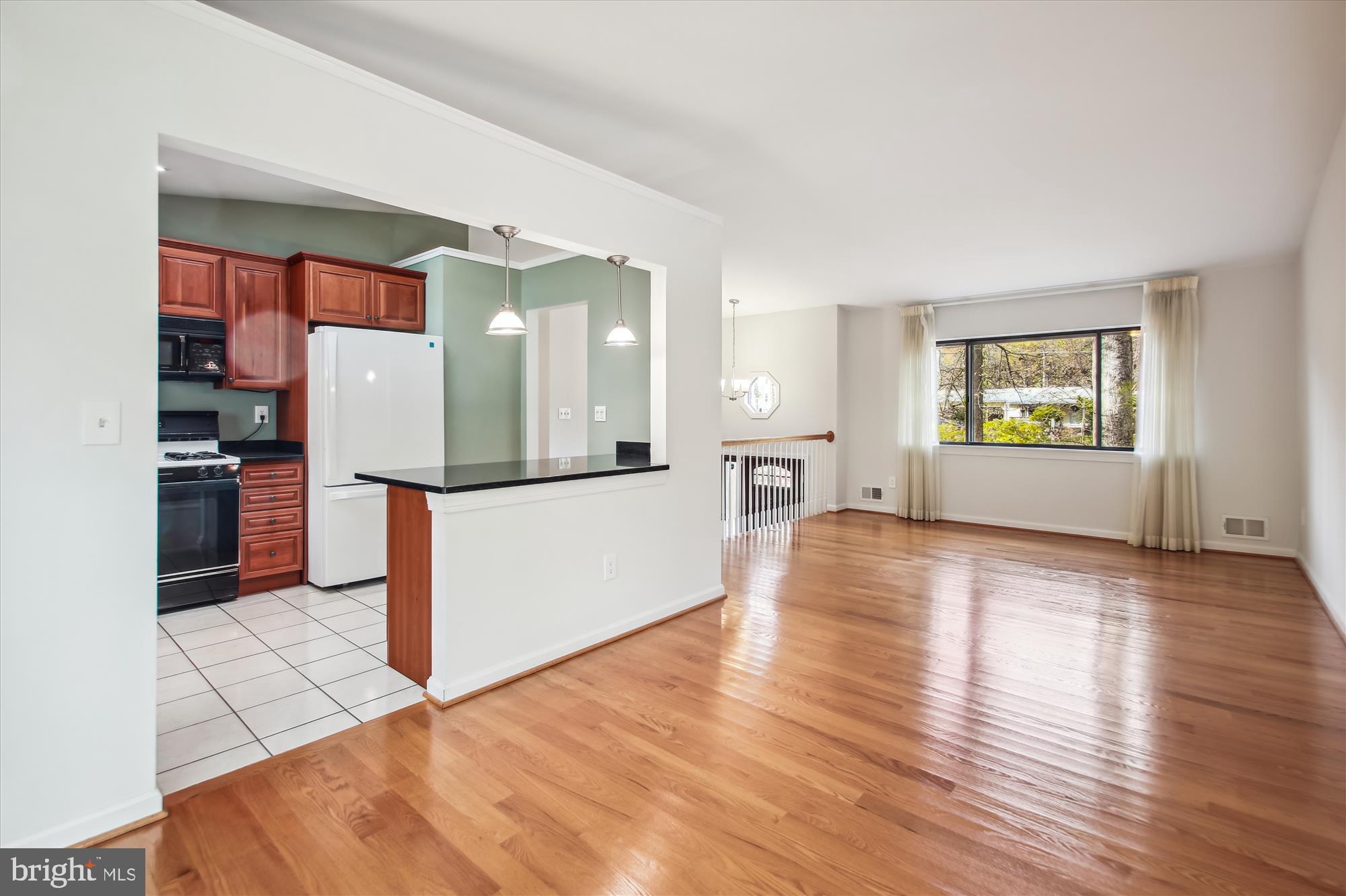 LOCKSLEY - Residential