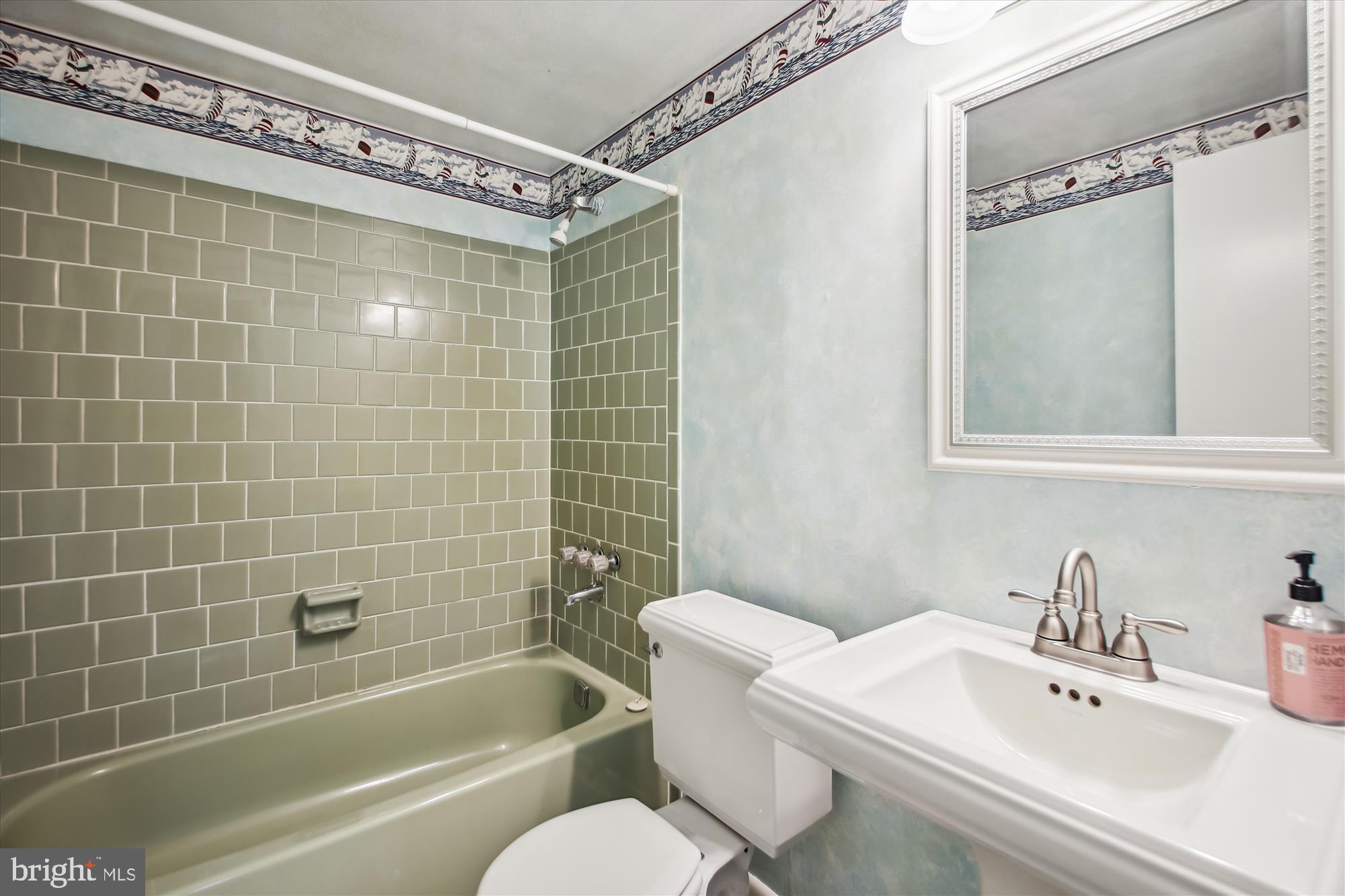 LOCKSLEY - Residential