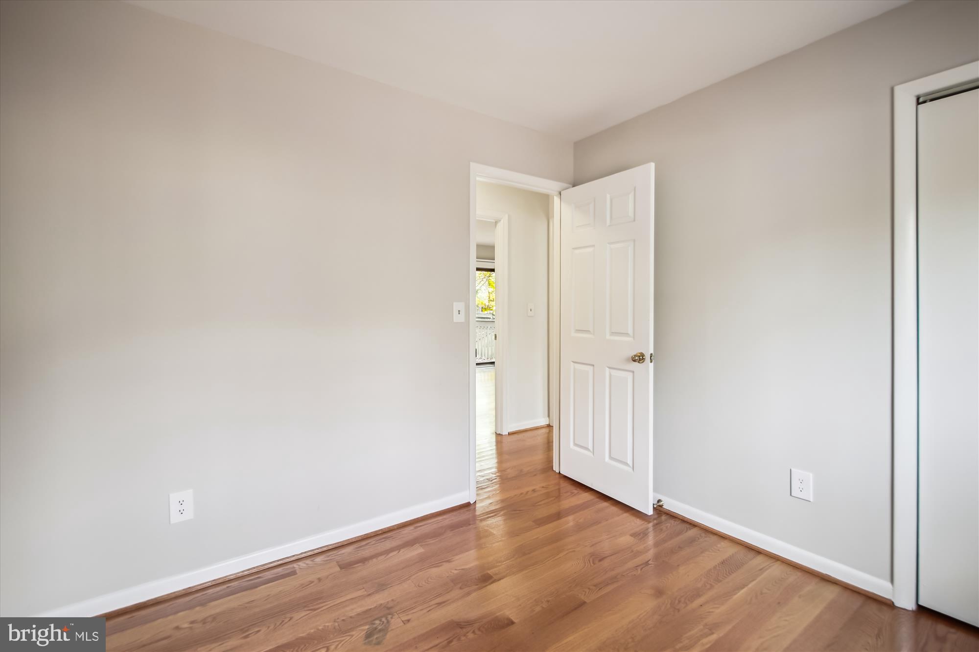 LOCKSLEY - Residential