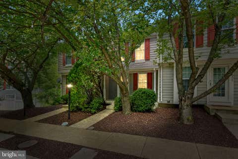 Photo of 11908 Fieldthorn Court, RESTON, VA 20194 (MLS # VAFX2324550)