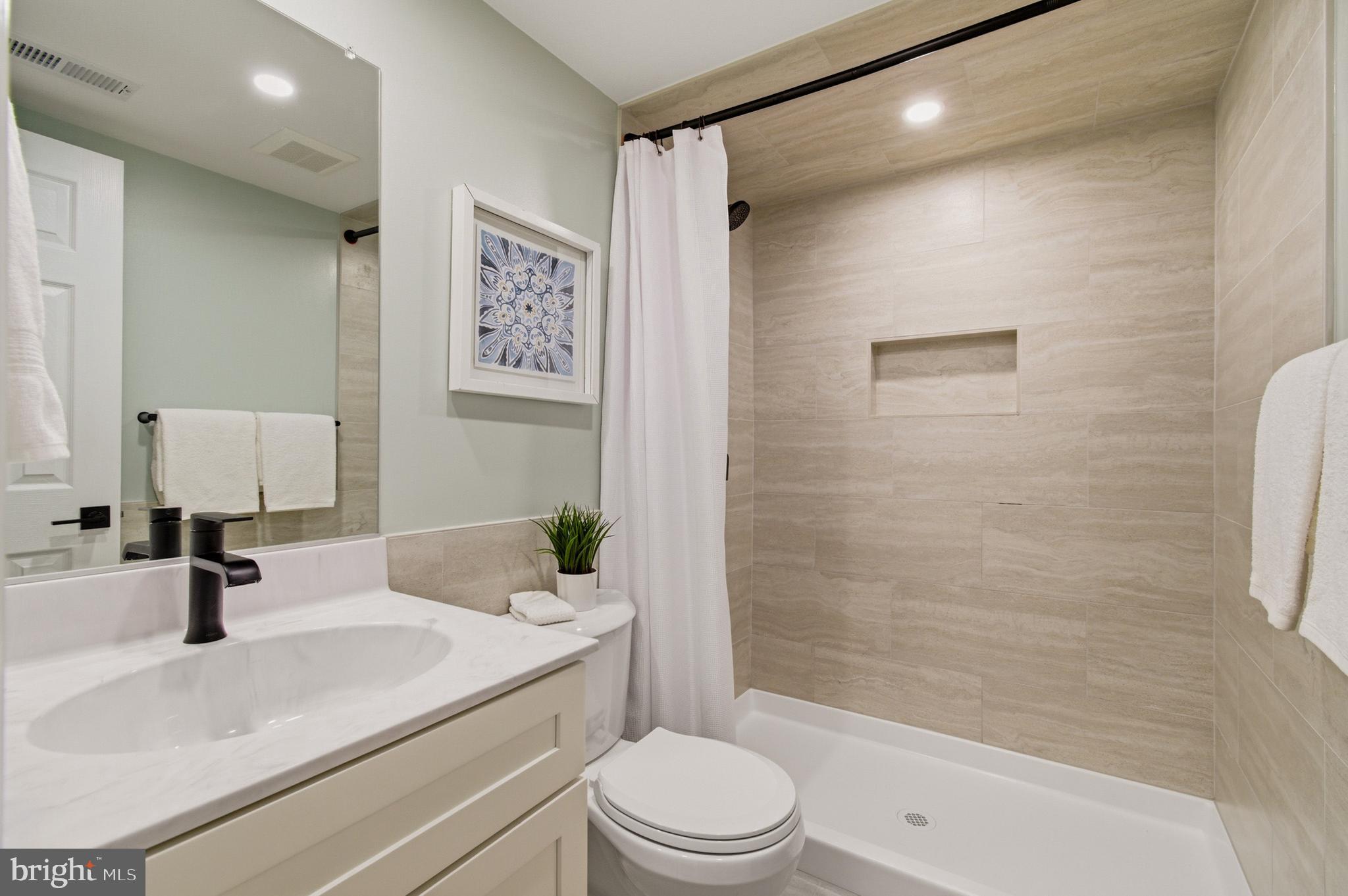 MONTGOMERY MEADOWS - Residential