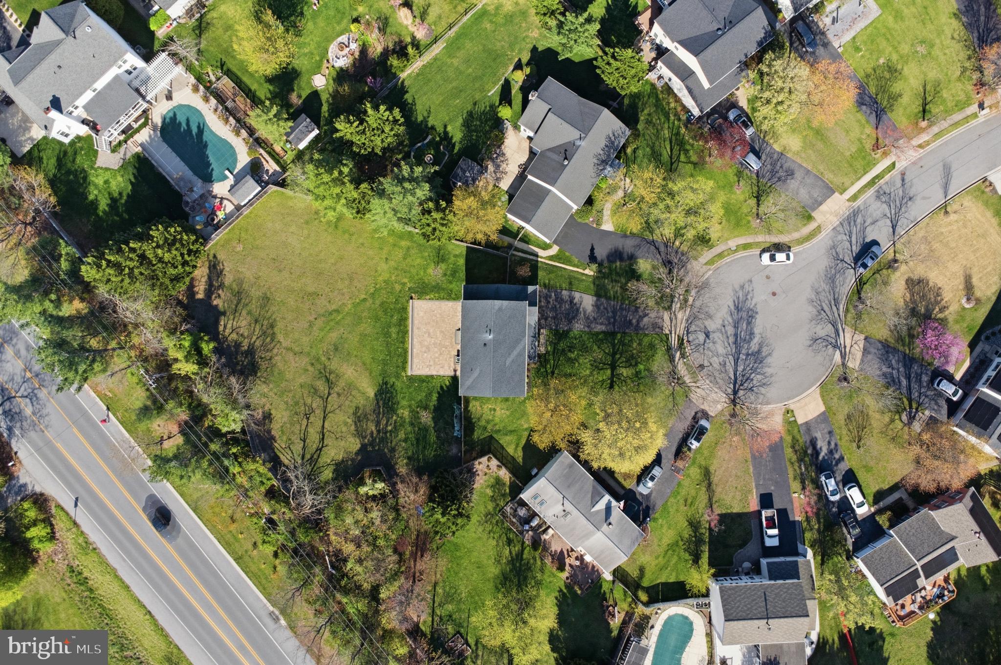 MONTGOMERY MEADOWS - Residential