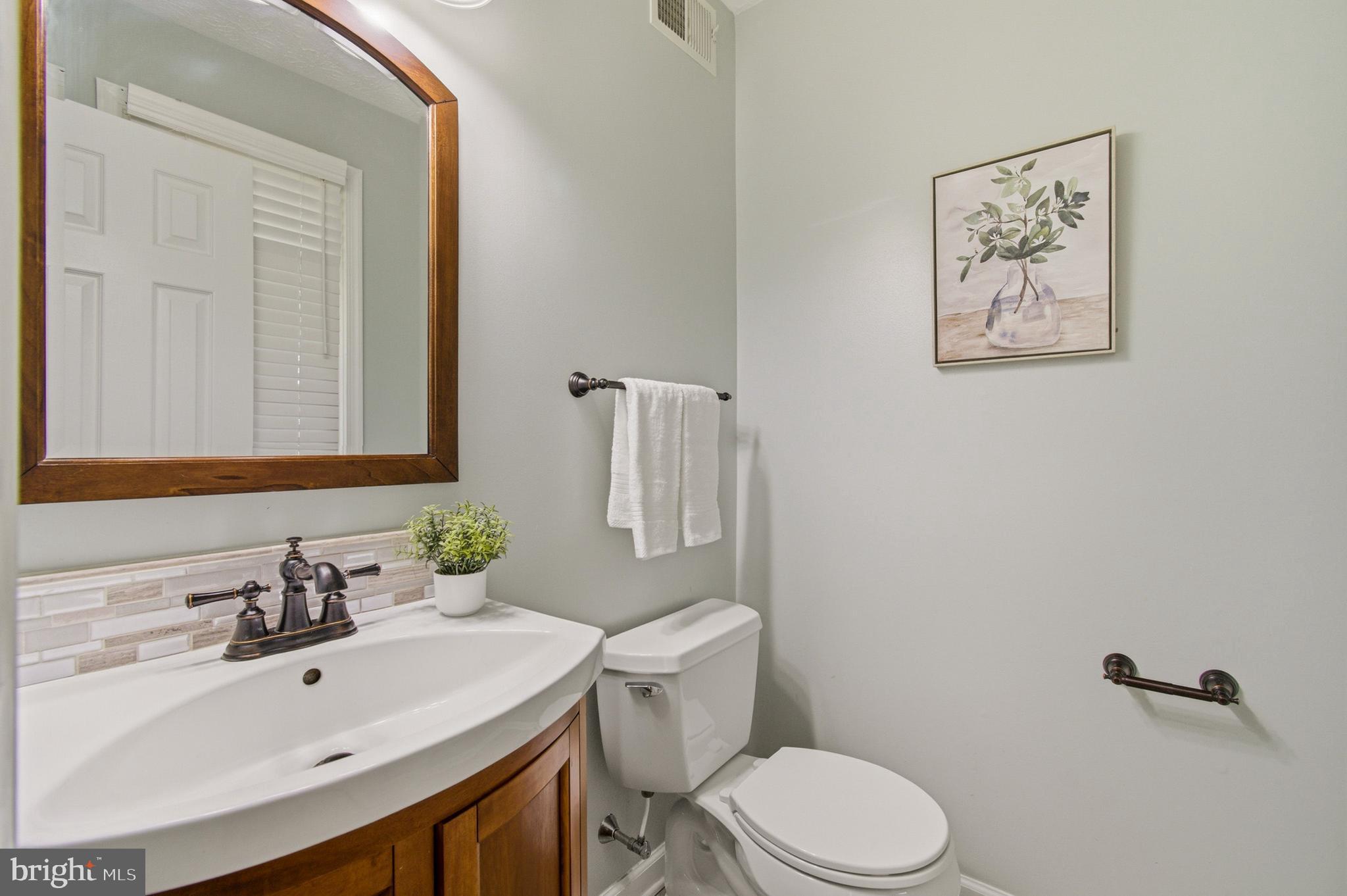 MONTGOMERY MEADOWS - Residential