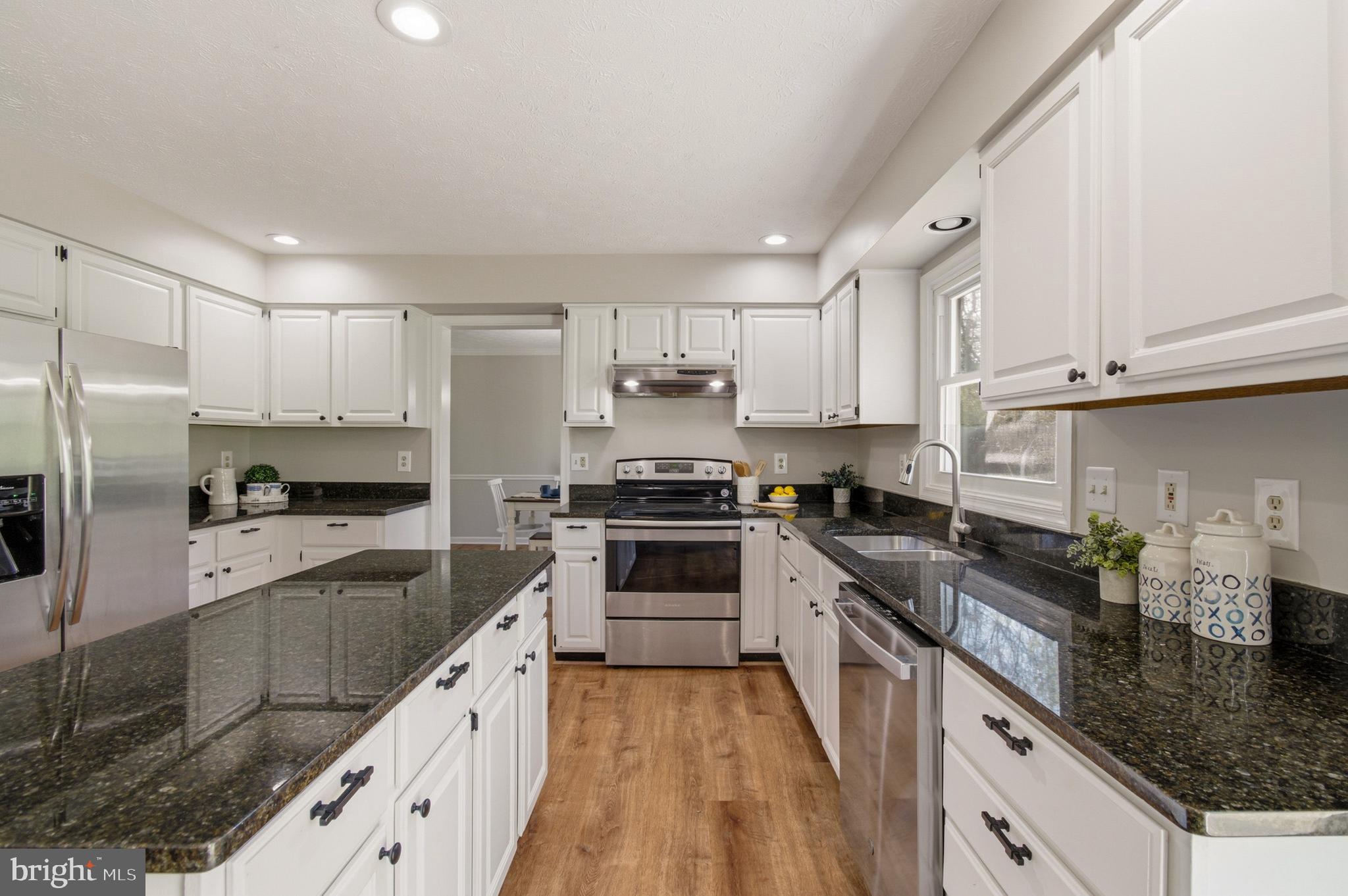 MONTGOMERY MEADOWS - Residential