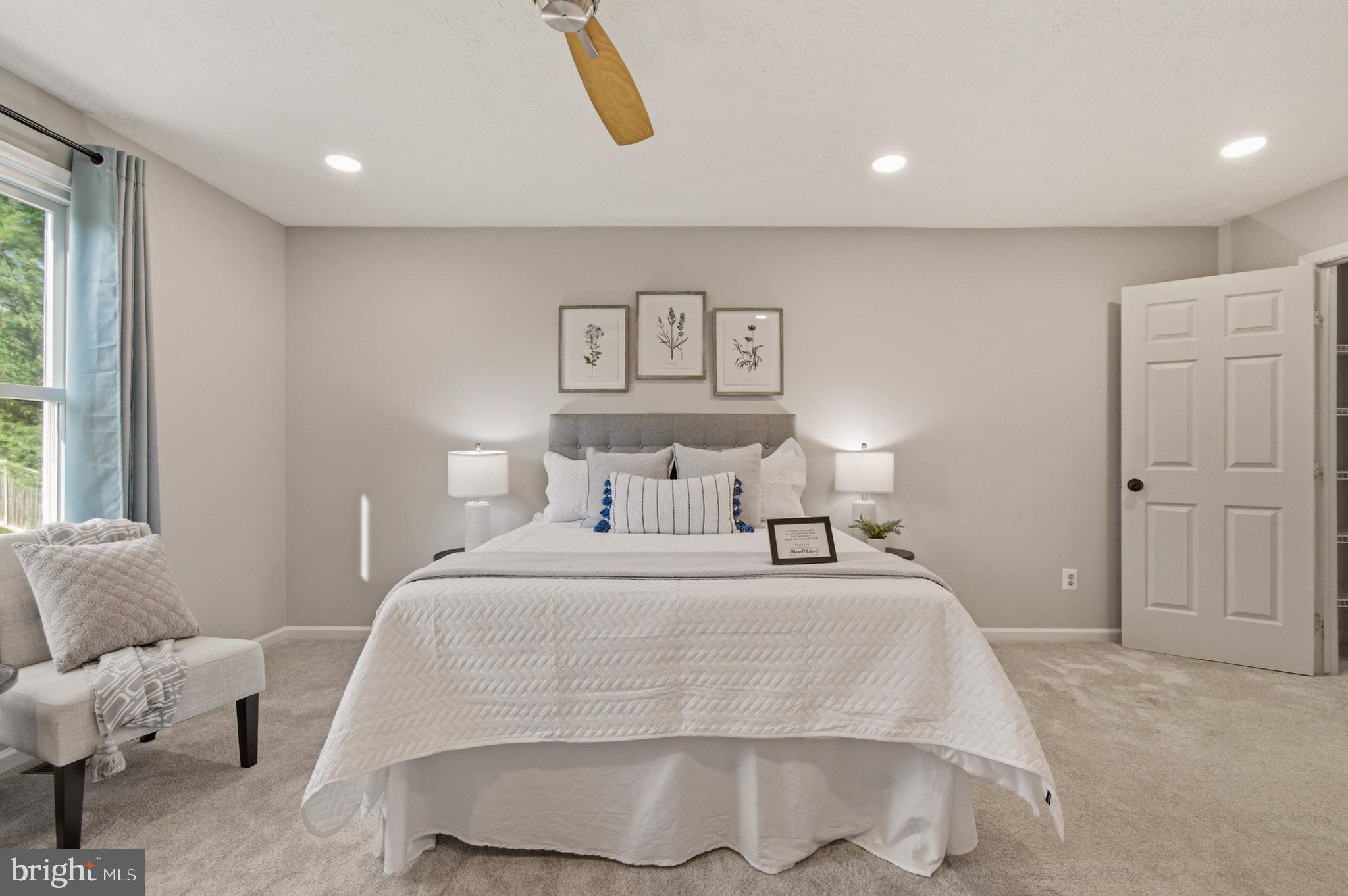 MONTGOMERY MEADOWS - Residential