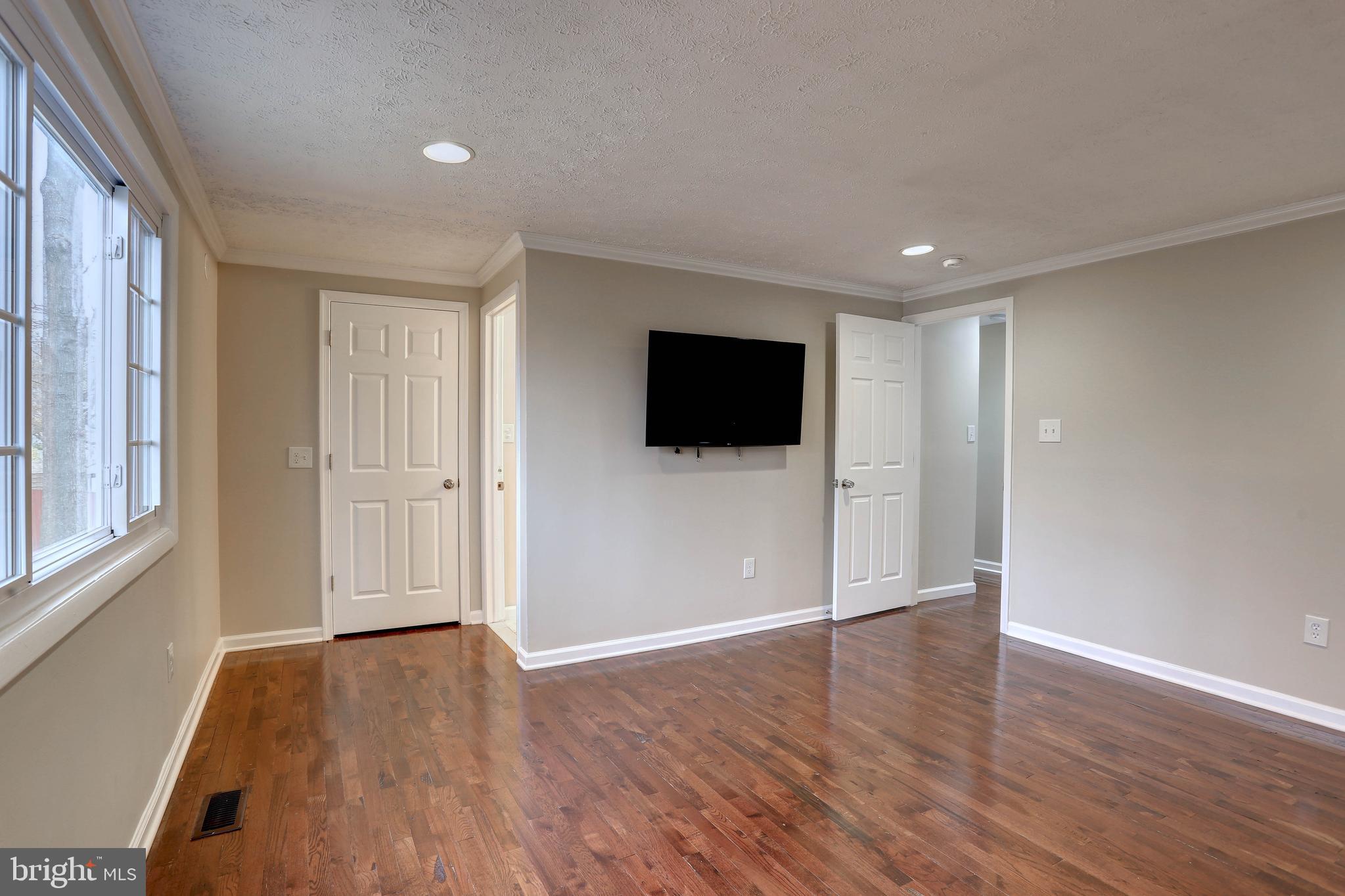 NORTHGATE WOODS - Residential