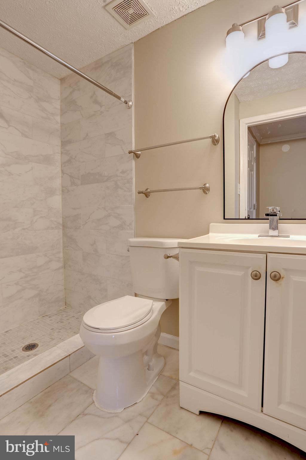 NORTHGATE WOODS - Residential