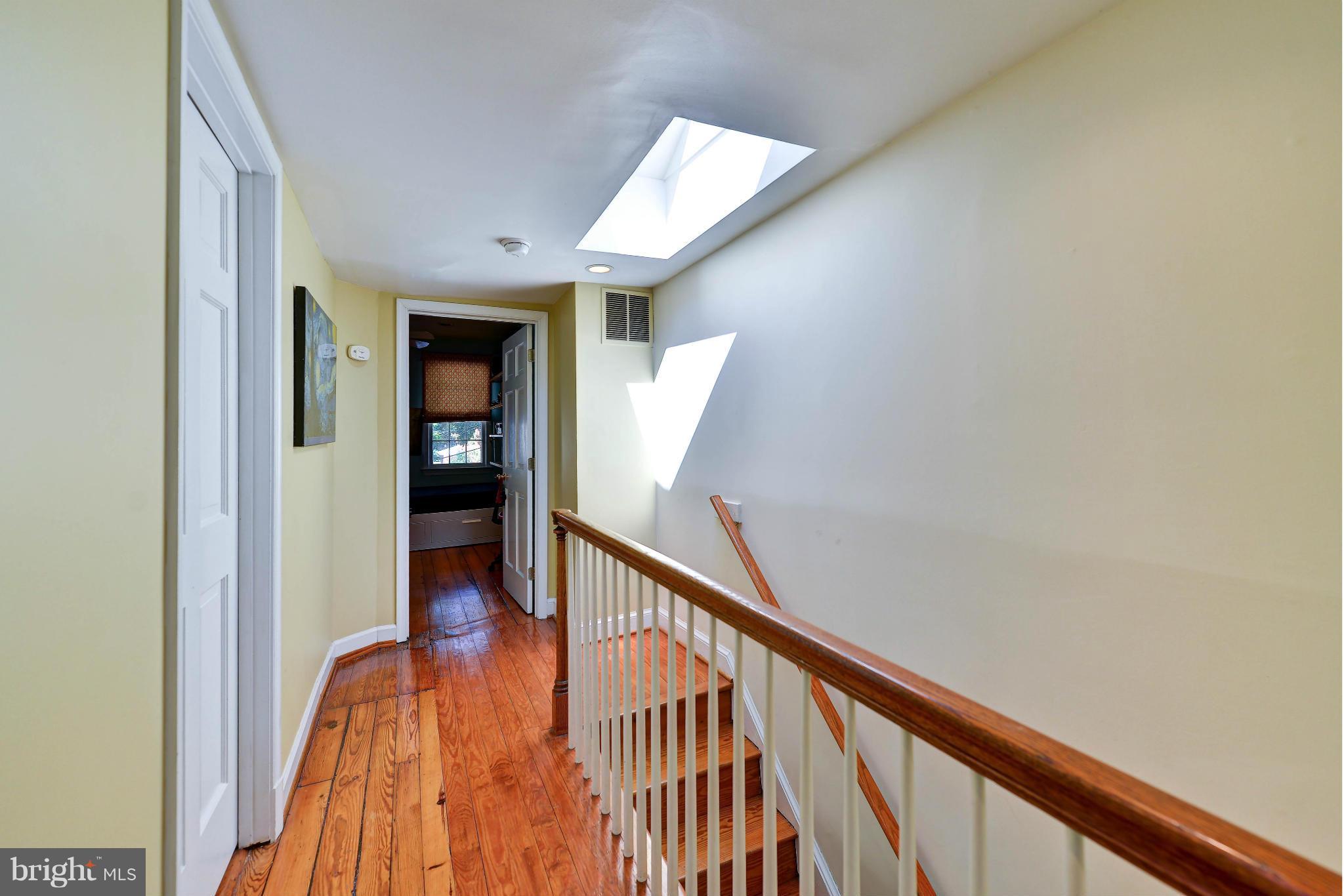 THOMAS SHELTON ESTATE - Residential Lease