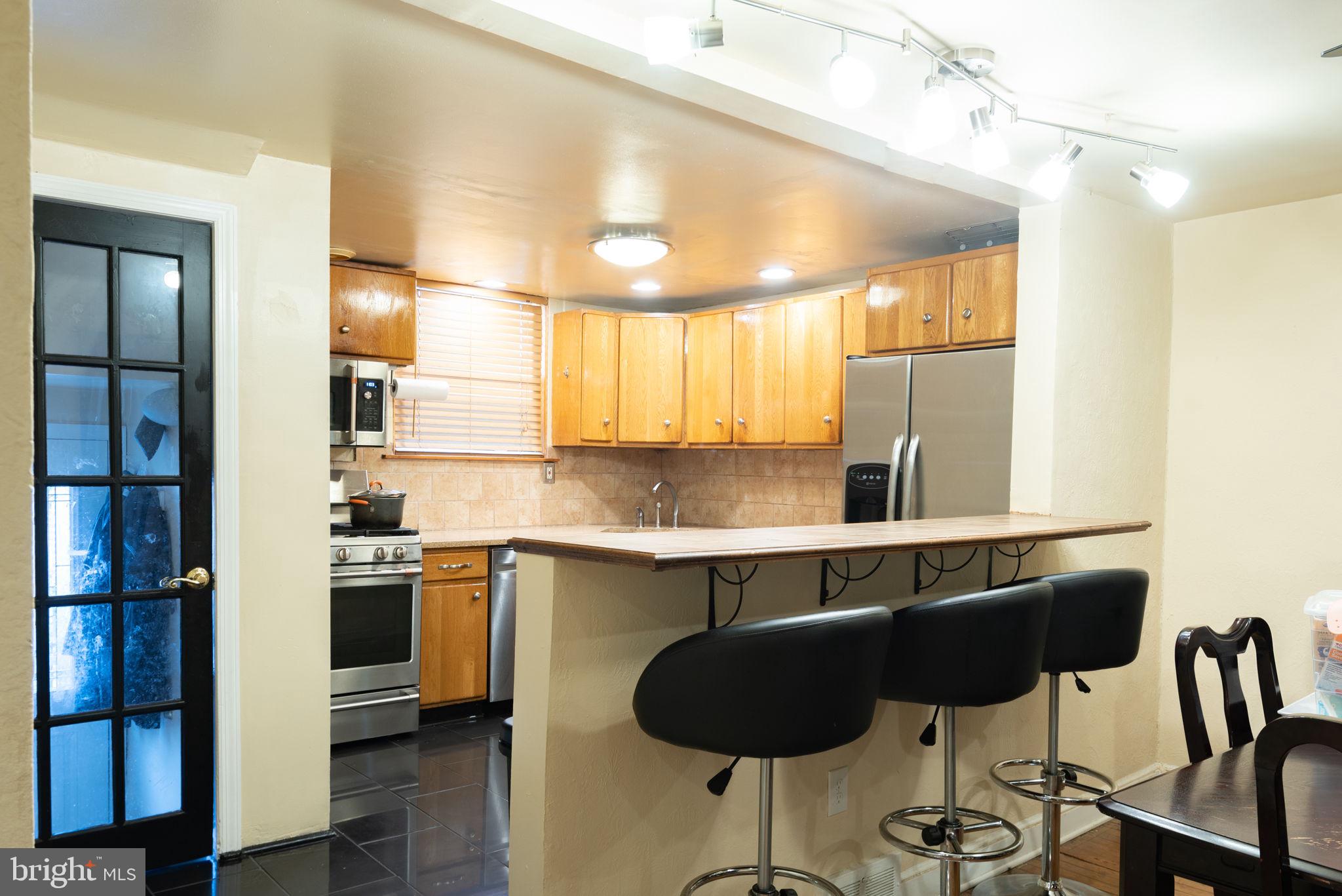 GOSHEN TERR - Residential