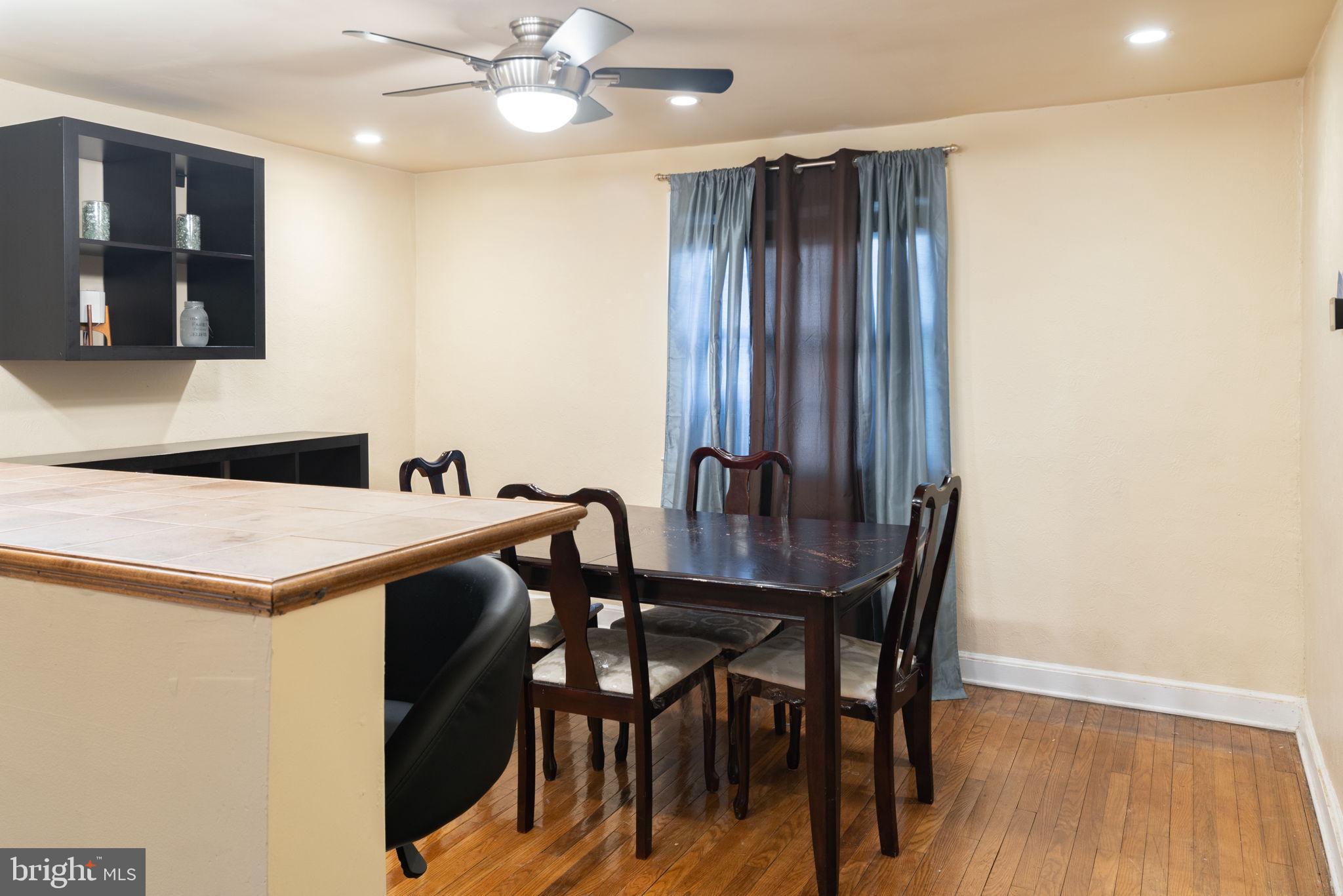 GOSHEN TERR - Residential